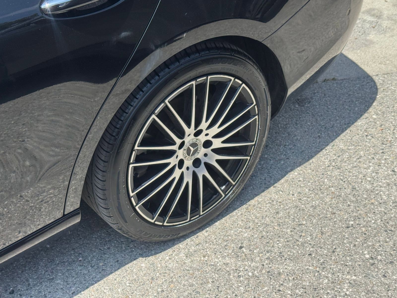 Thumbnail: 2024 Mercedes-Benz C-Class - 32