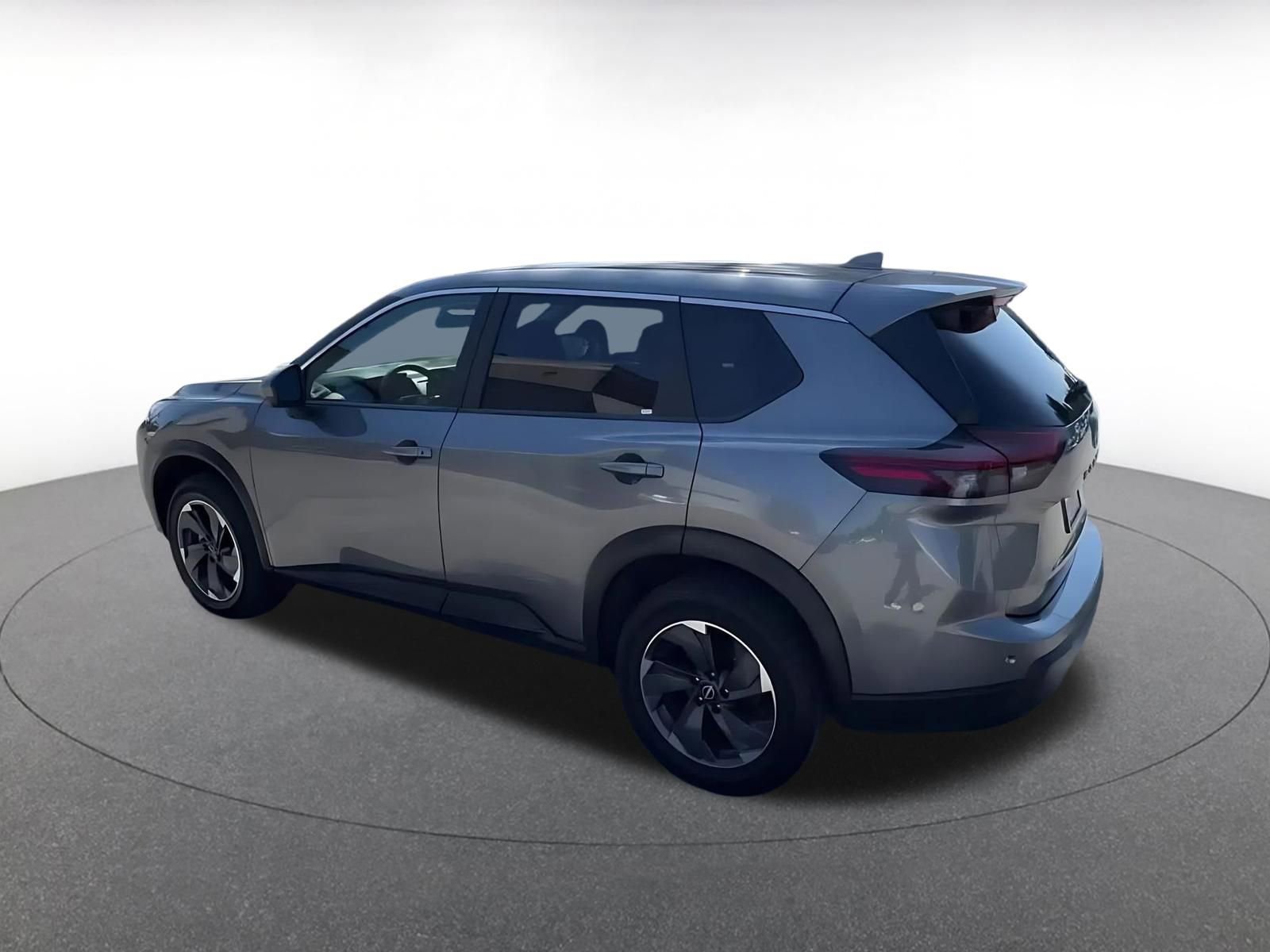 Thumbnail: 2025 Nissan Rogue - 10