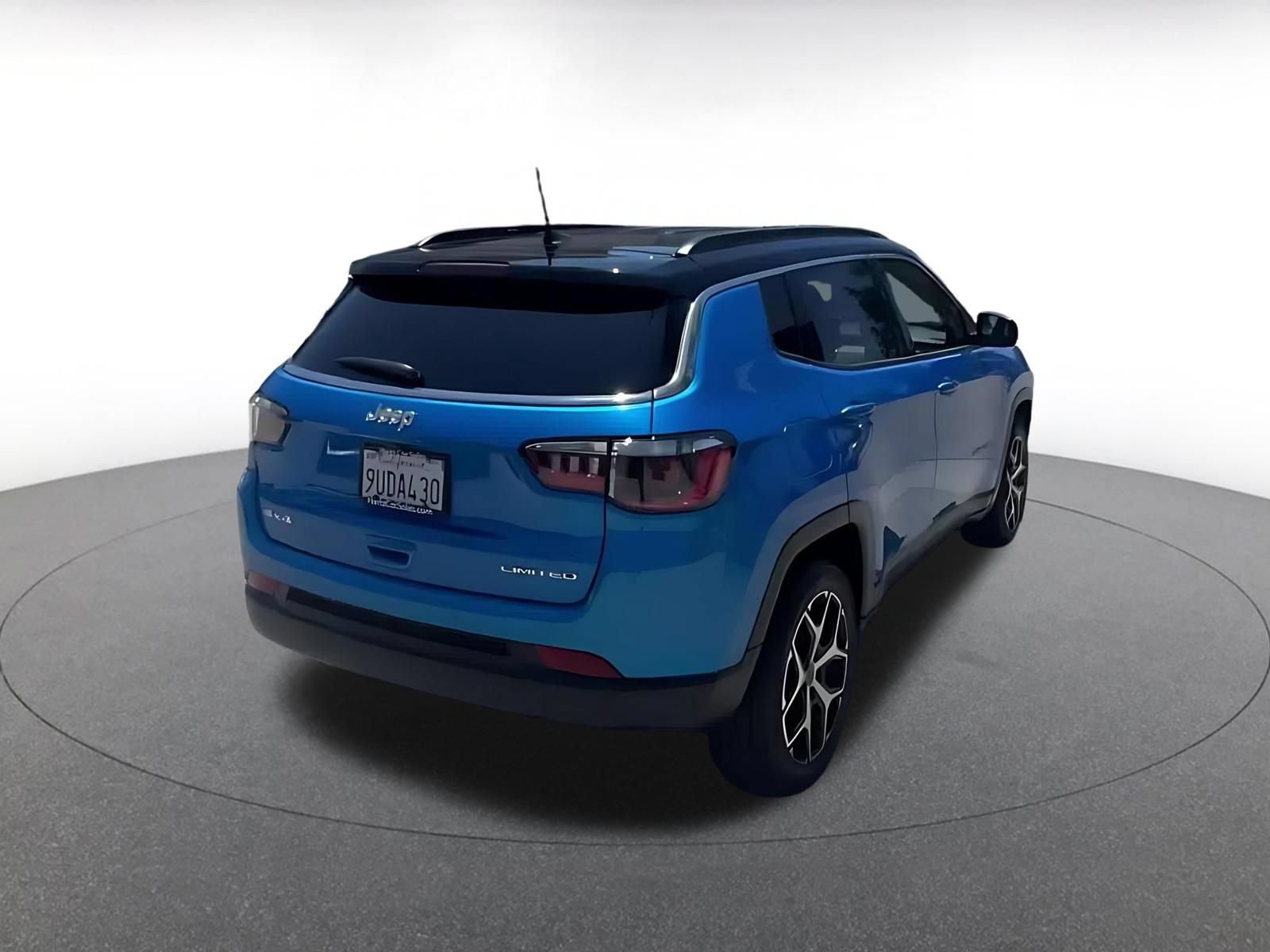 Thumbnail: 2025 Jeep Compass - 14