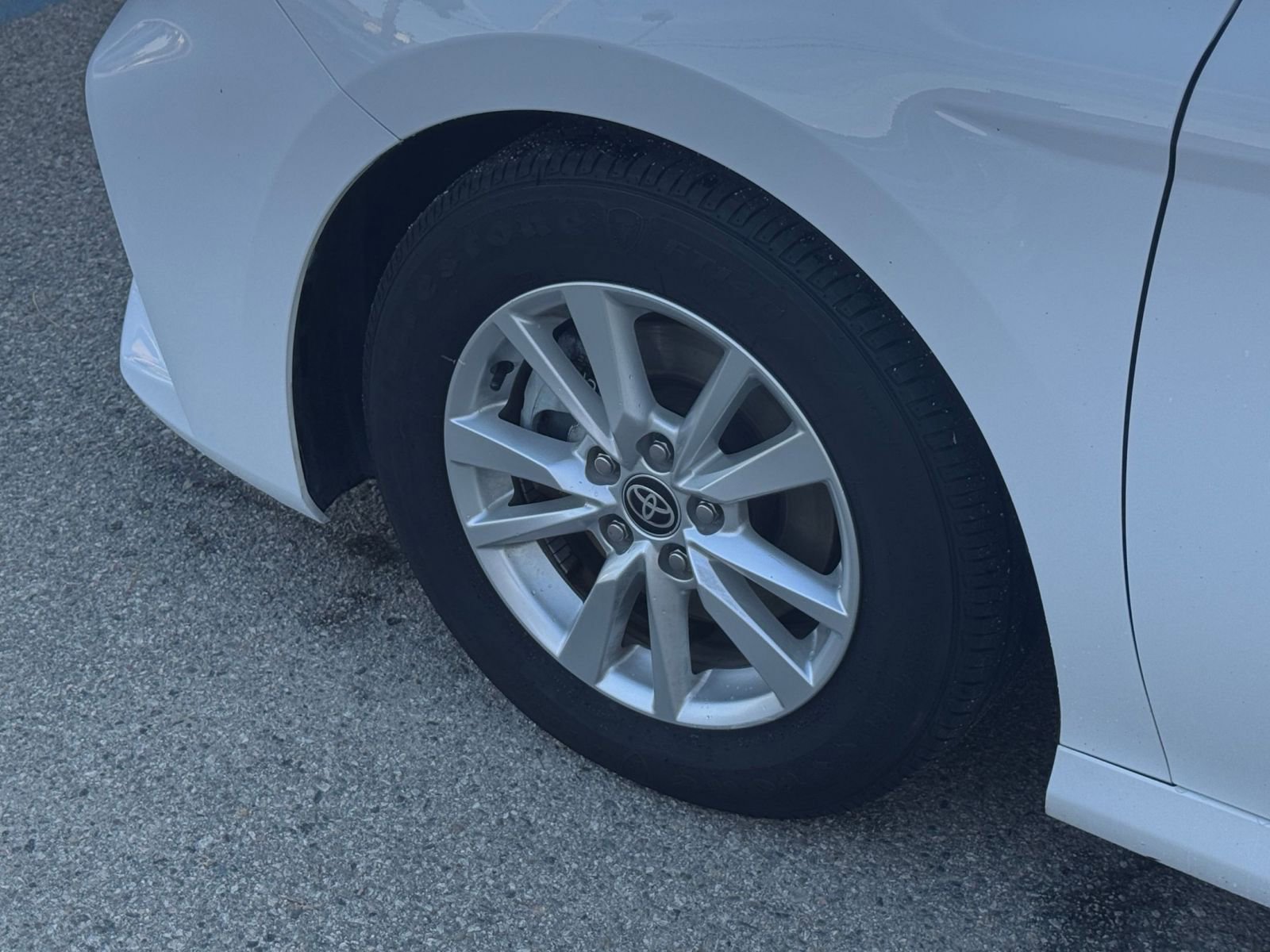 Thumbnail: 2025 Toyota Camry - 29