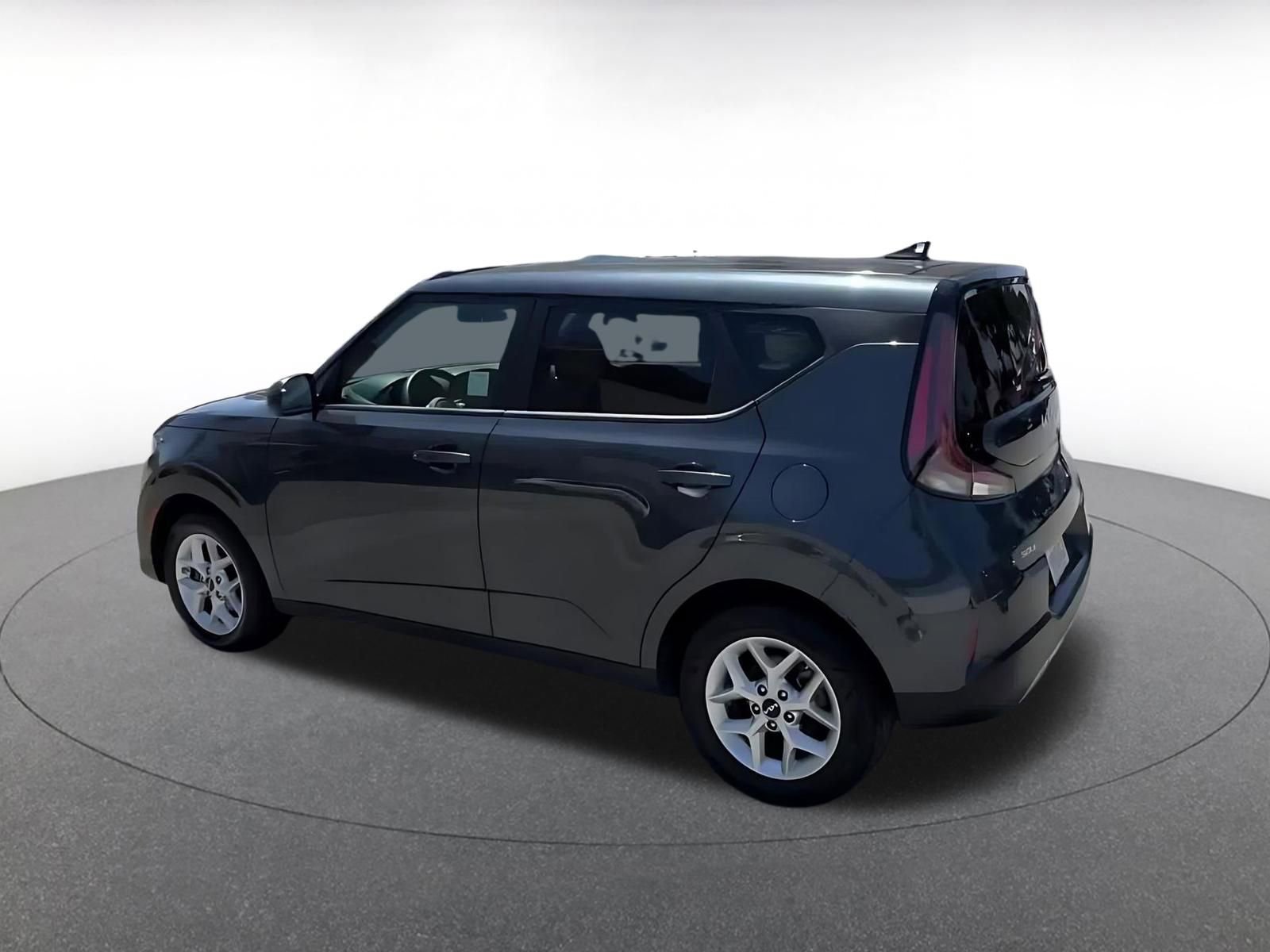 Thumbnail: 2025 Kia Soul - 10