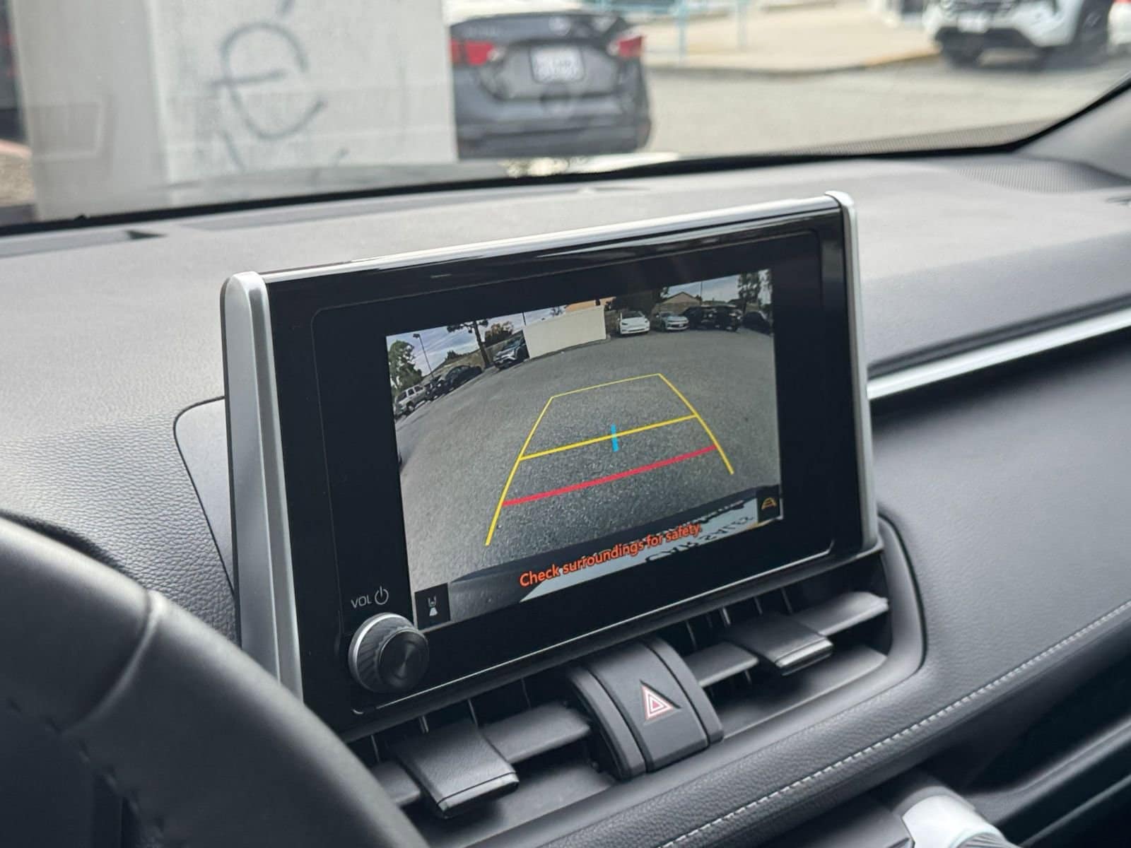 Thumbnail: 2025 Toyota RAV4 - 17