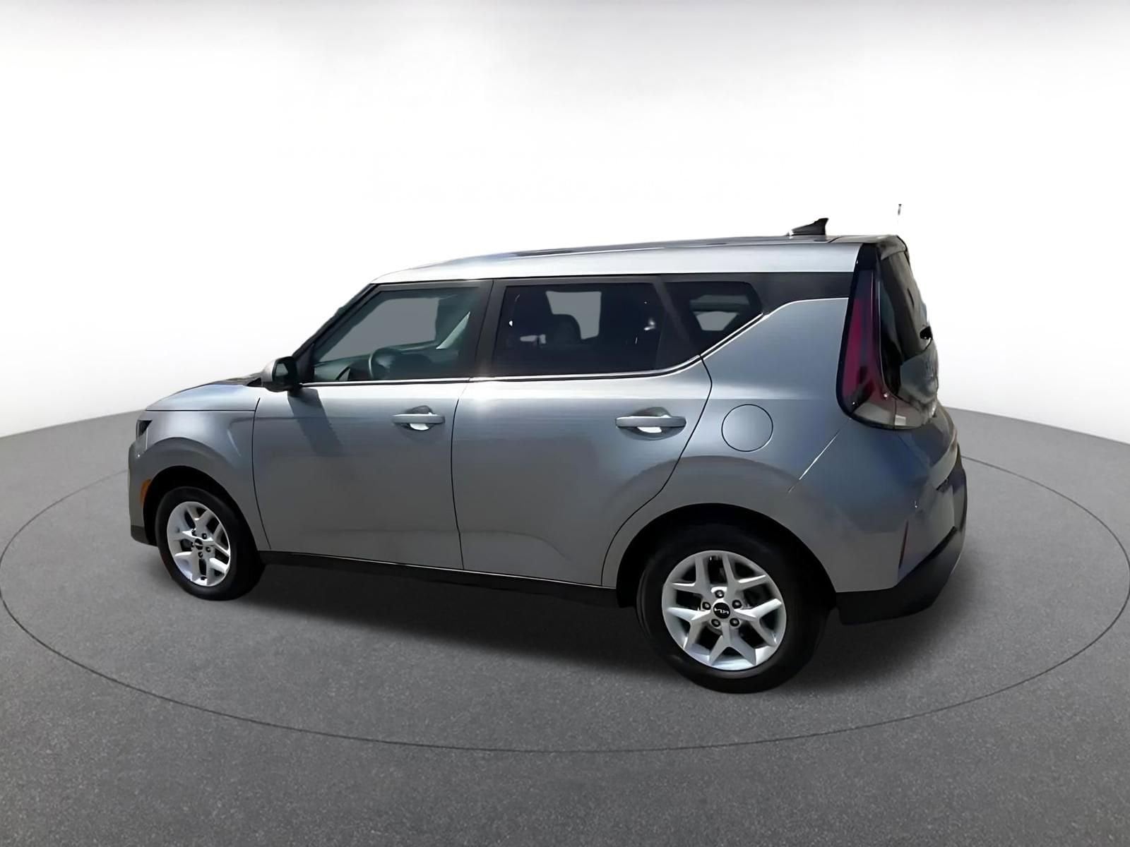 Thumbnail: 2025 Kia Soul - 10