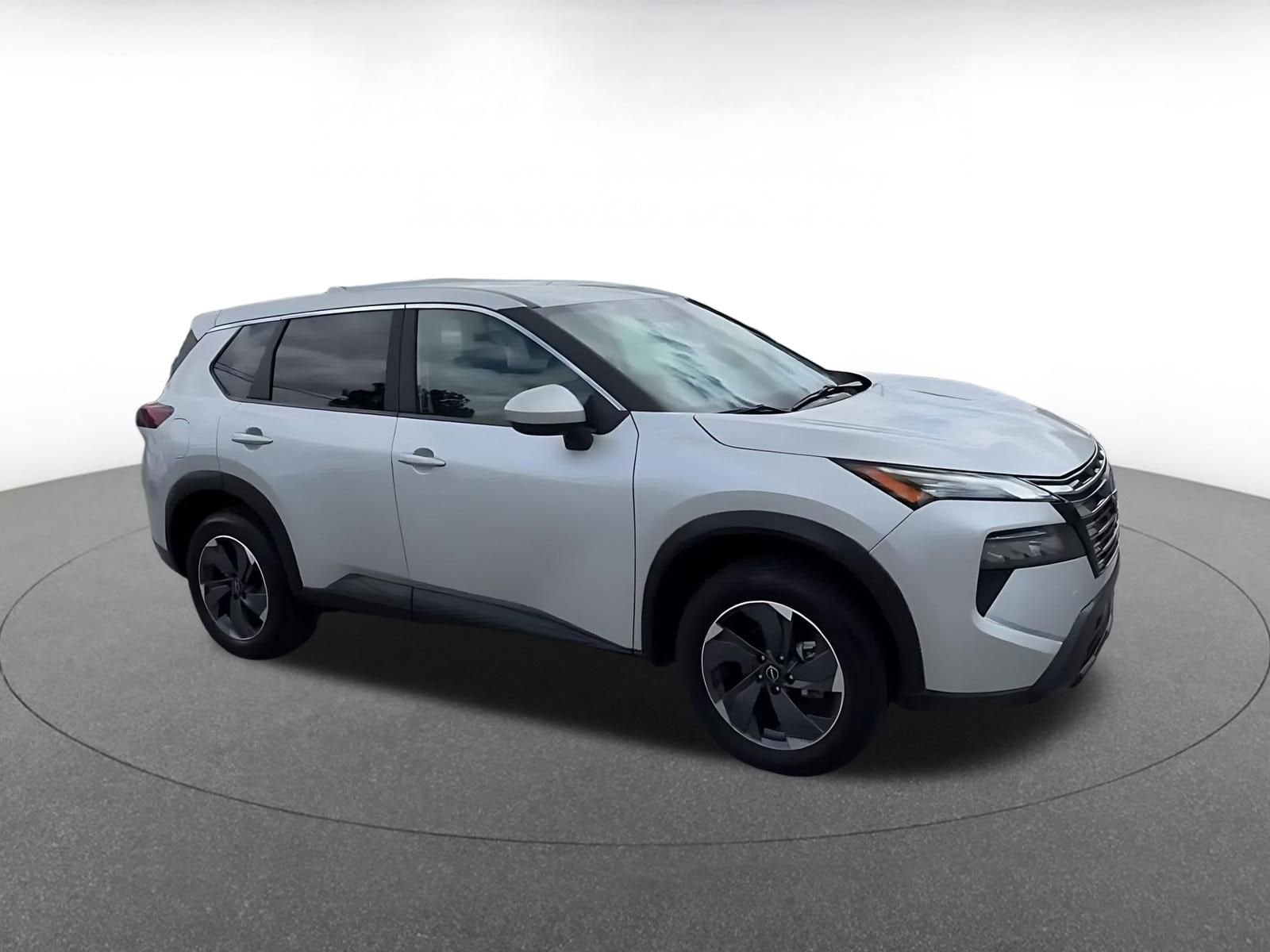 Thumbnail: 2025 Nissan Rogue - 2
