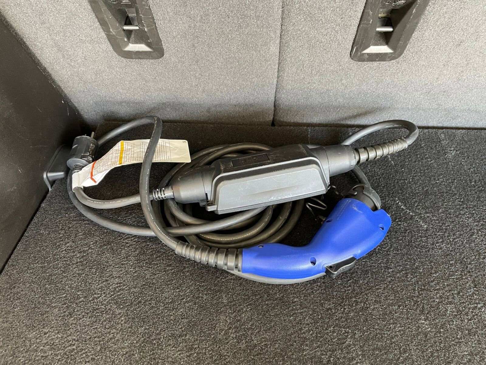 Thumbnail: 2023 Chevrolet Bolt EV - 21