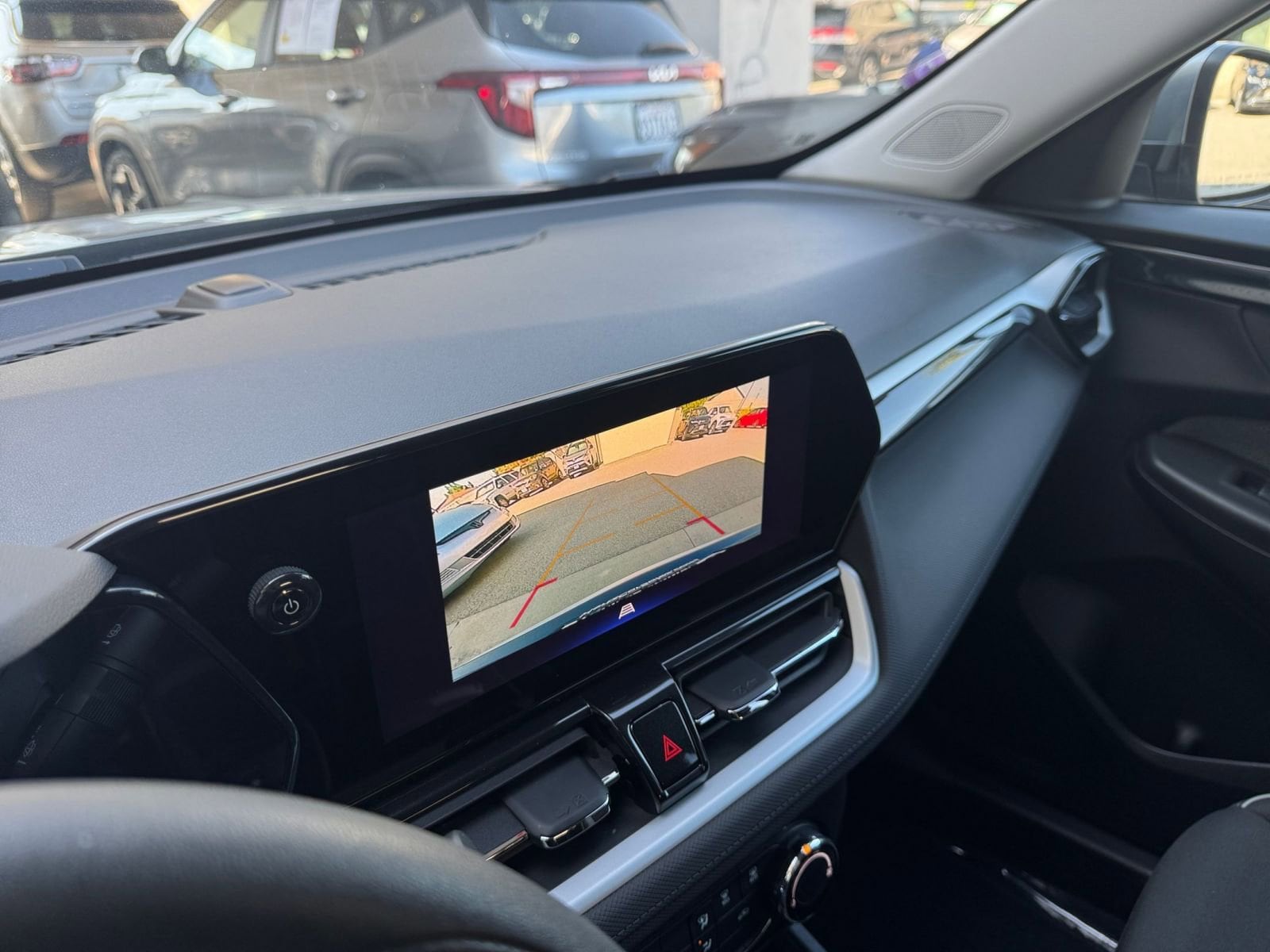 Thumbnail: 2025 Chevrolet TrailBlazer - 17