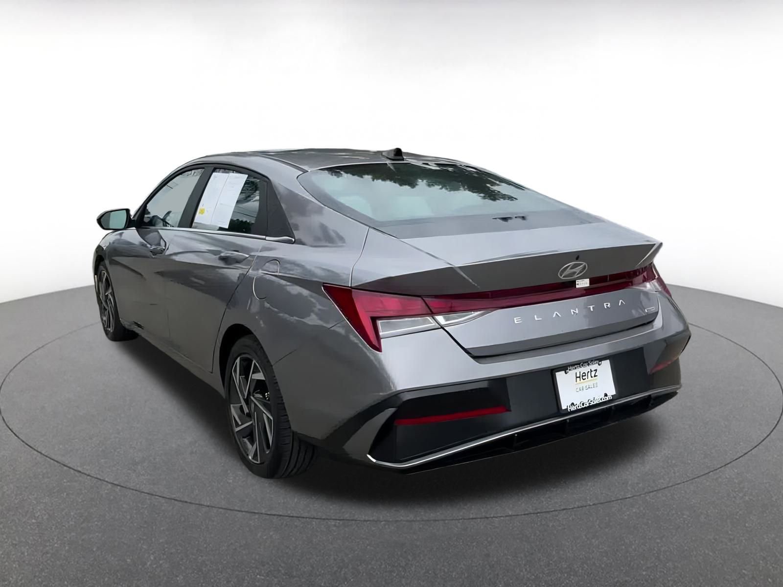 Thumbnail: 2025 Hyundai Elantra - 11