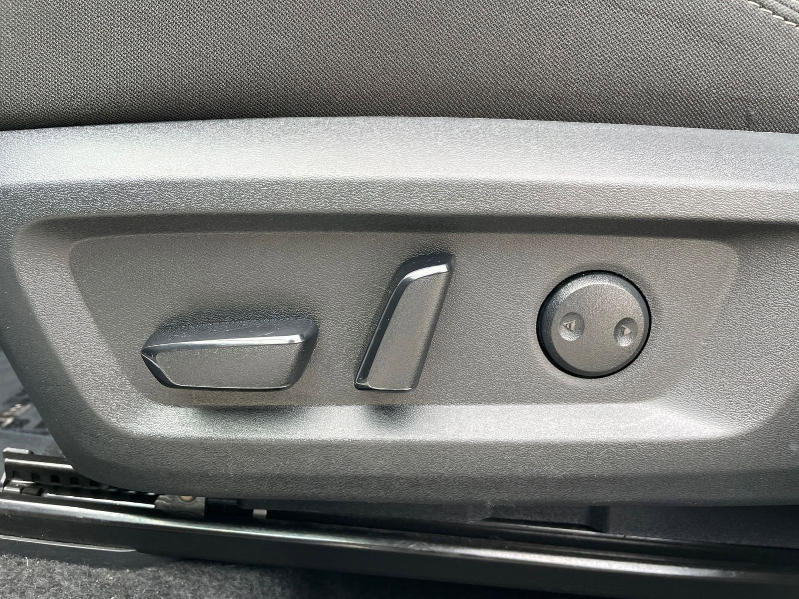 Thumbnail: 2025 Nissan Rogue - 23