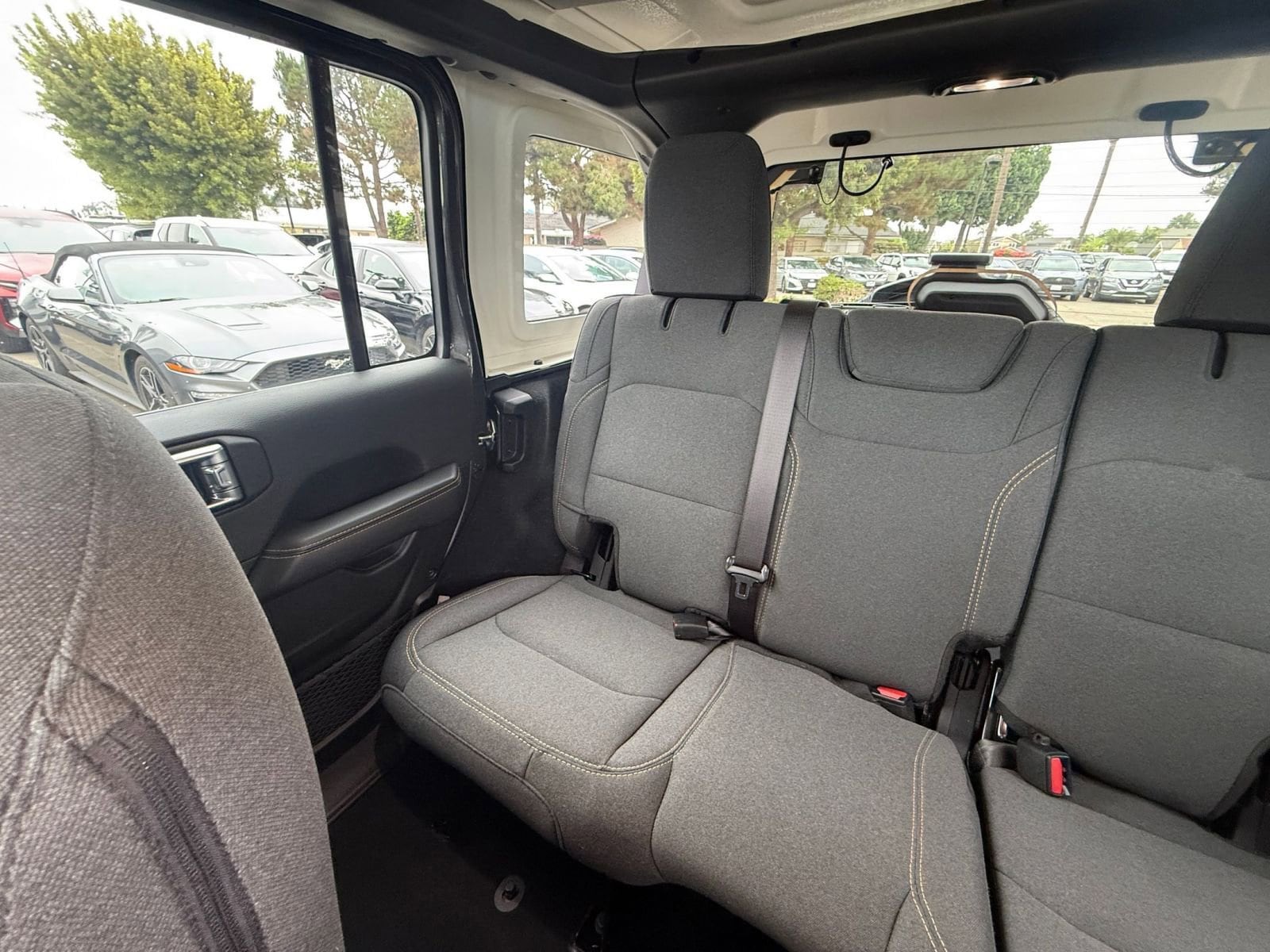 Thumbnail: 2025 Jeep Wrangler - 35