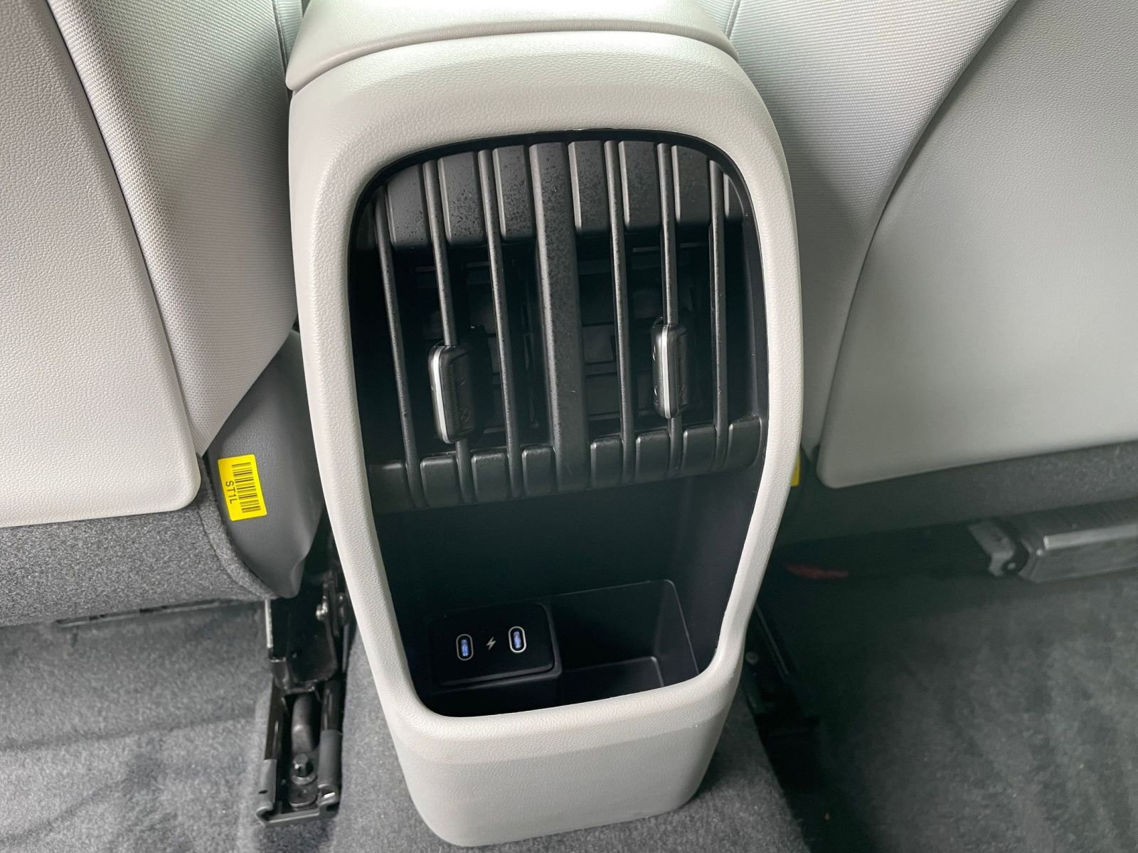 Thumbnail: 2025 Hyundai Kona - 24