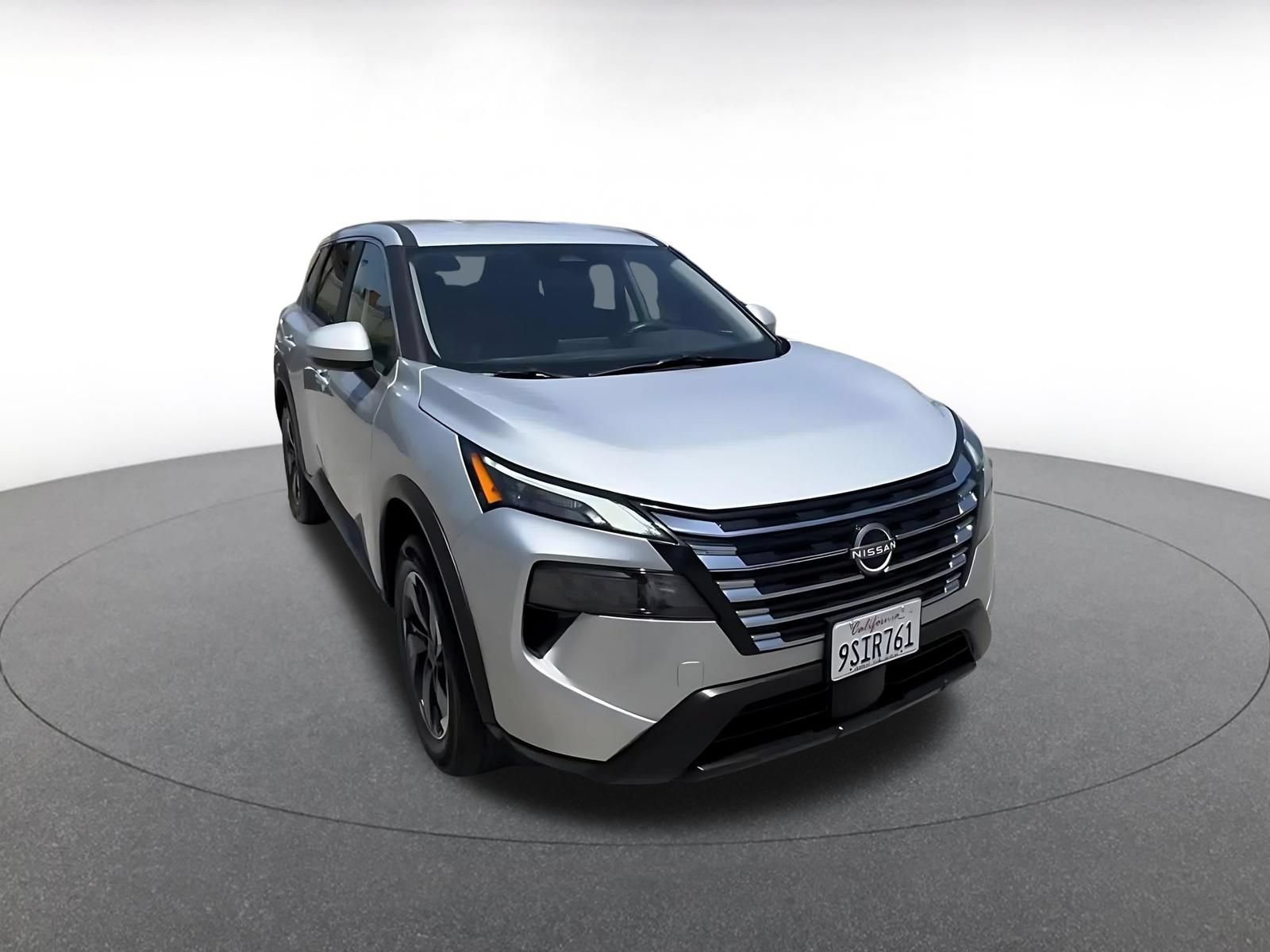 Thumbnail: 2025 Nissan Rogue - 3