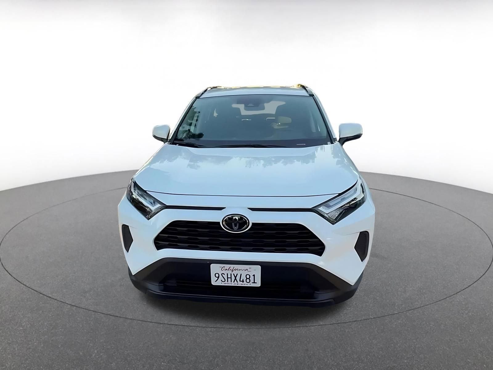 Thumbnail: 2025 Toyota RAV4 - 4