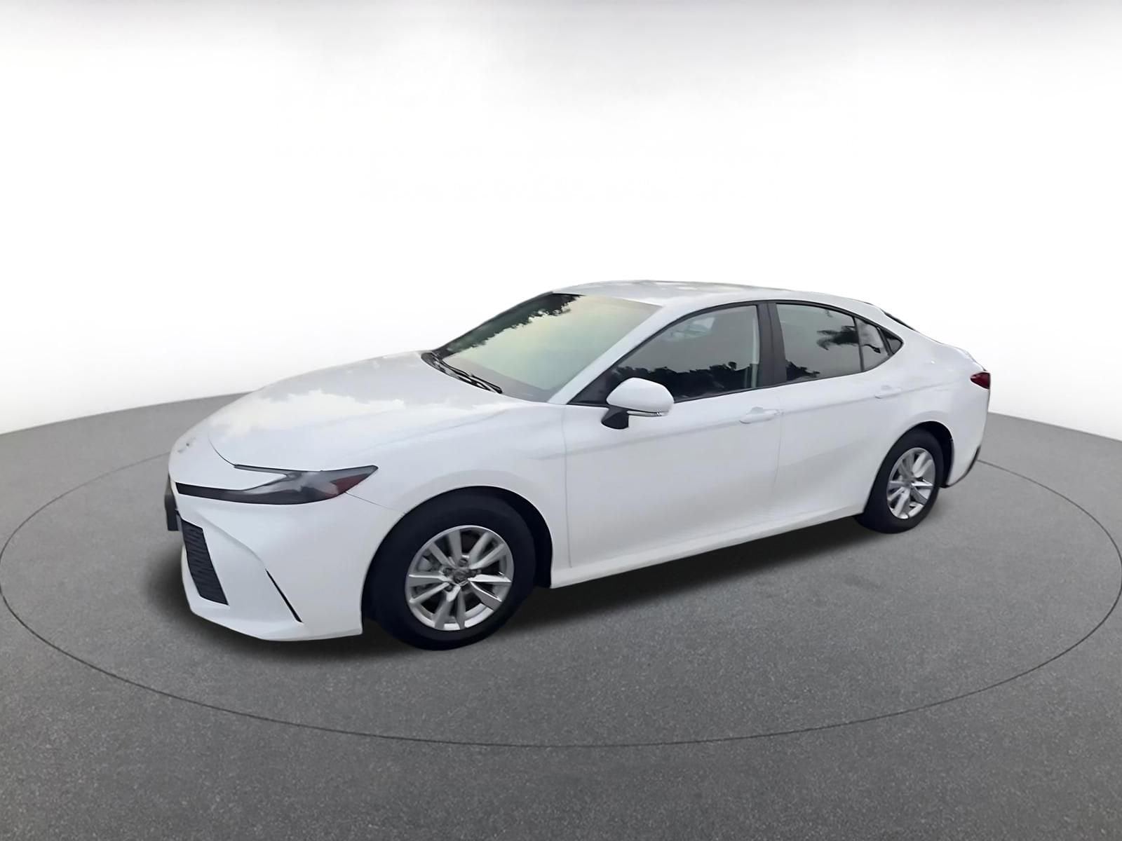 Thumbnail: 2025 Toyota Camry - 8