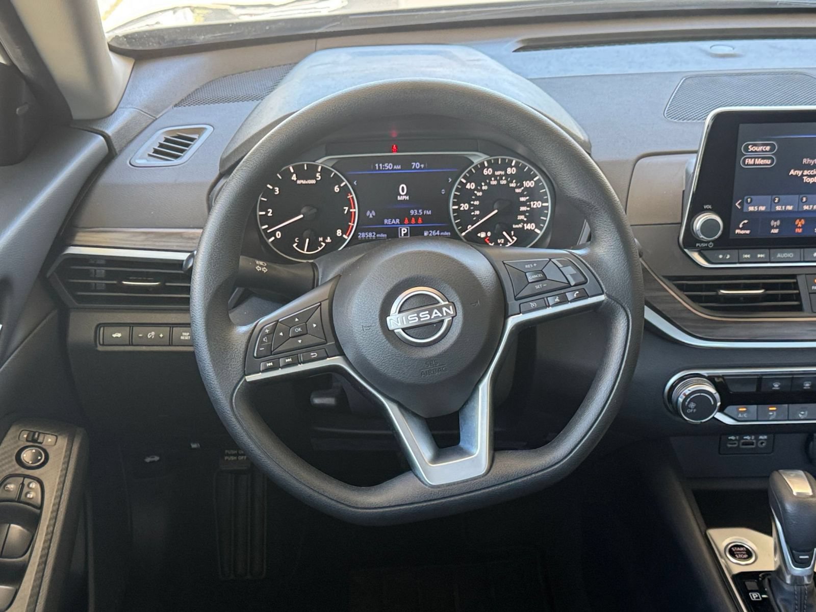 Thumbnail: 2025 Nissan Altima - 28