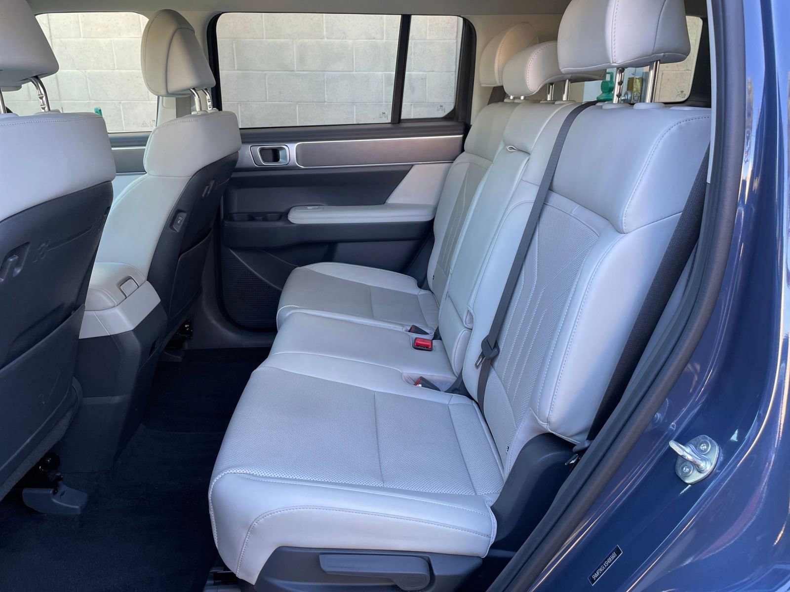 Thumbnail: 2025 Hyundai Santa Fe - 25