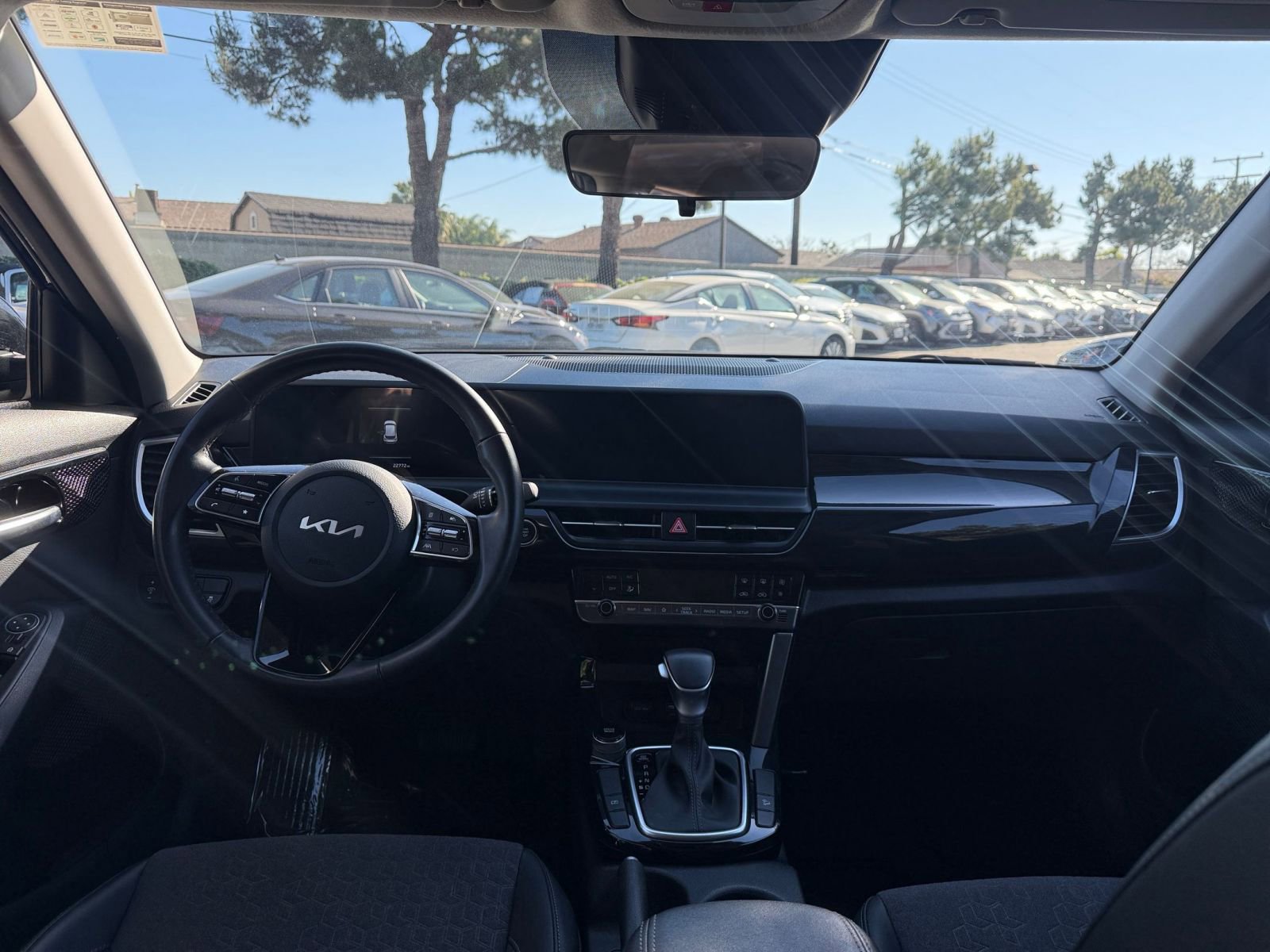 Thumbnail: 2025 Kia Seltos - 30