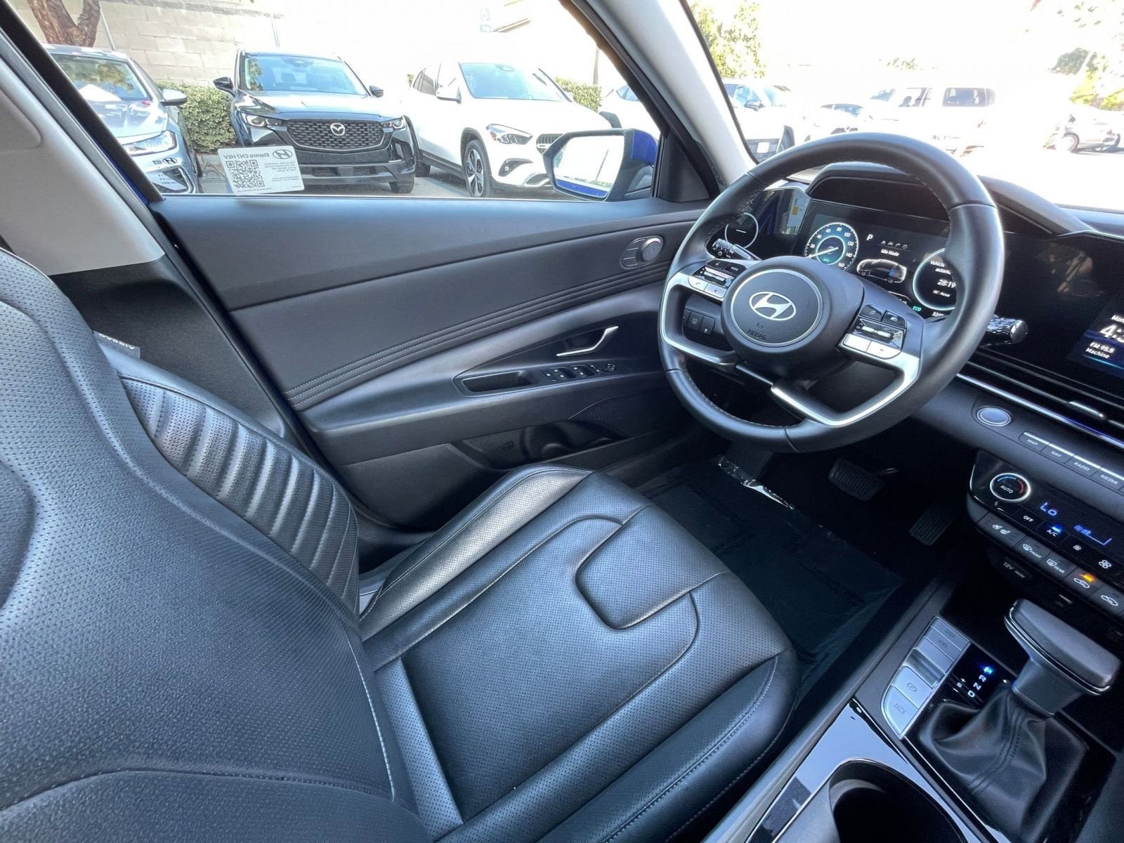 Thumbnail: 2025 Hyundai Elantra - 34