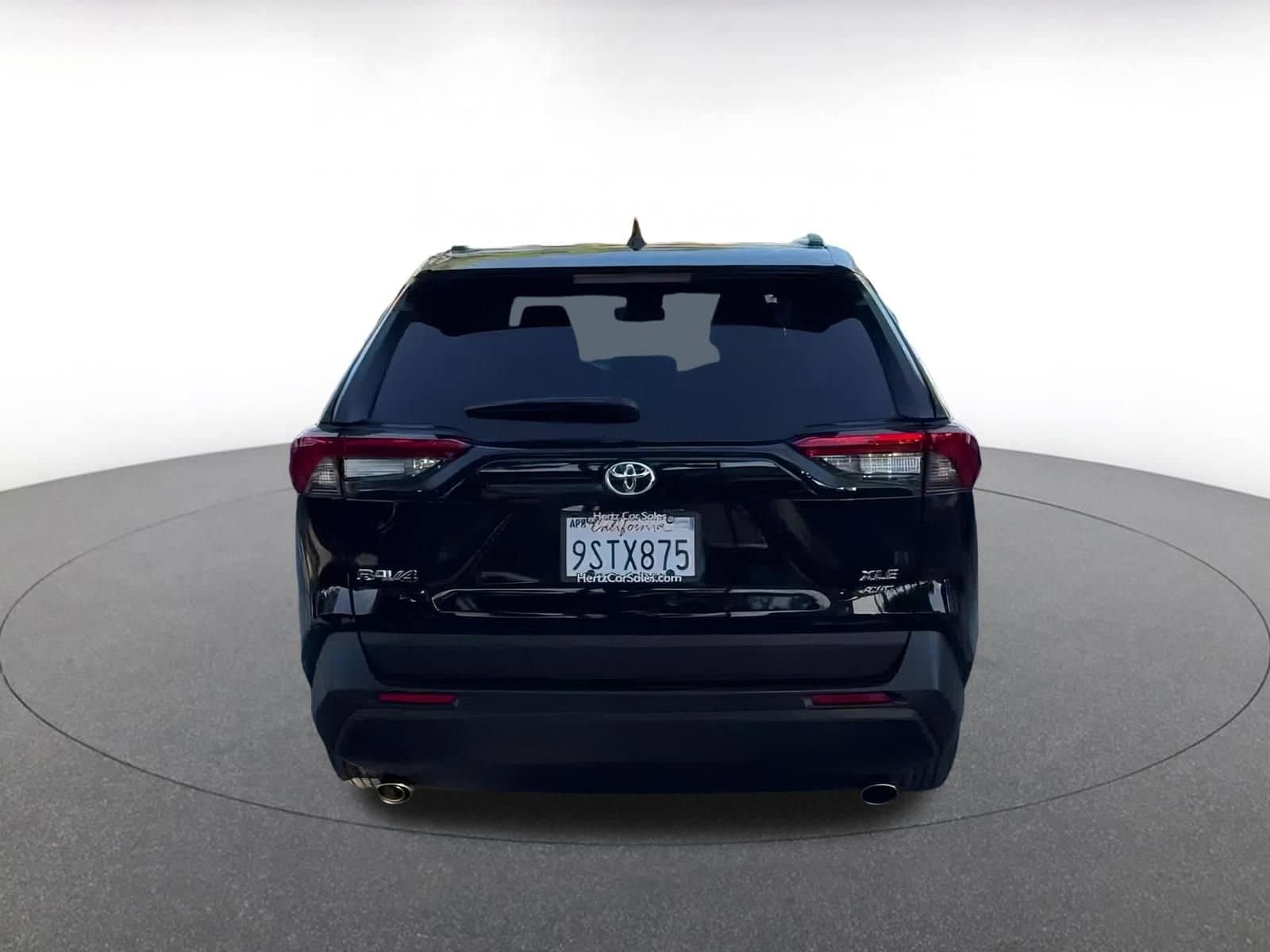 Thumbnail: 2025 Toyota RAV4 - 11