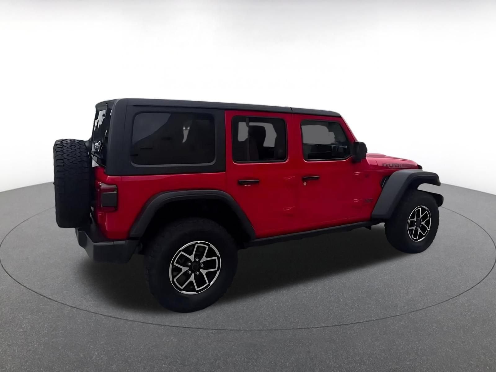 Thumbnail: 2025 Jeep Wrangler - 14