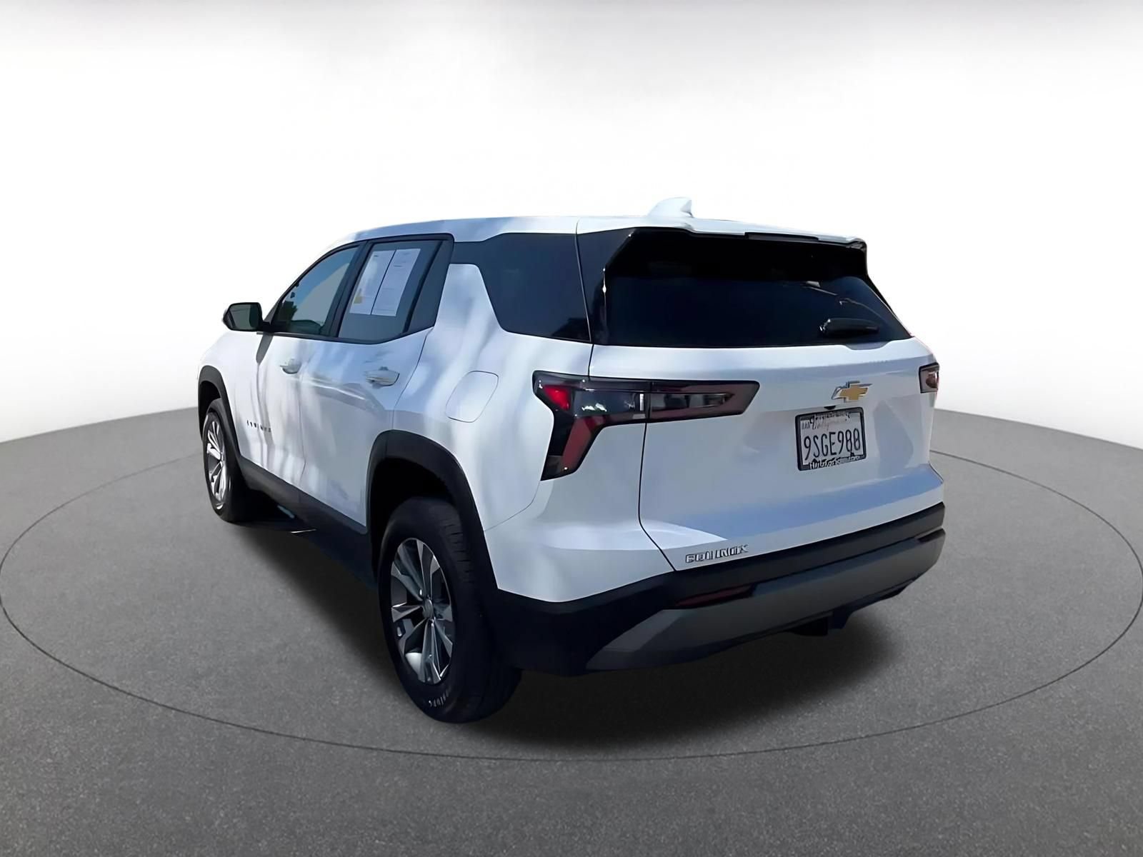 Thumbnail: 2025 Chevrolet Equinox - 10
