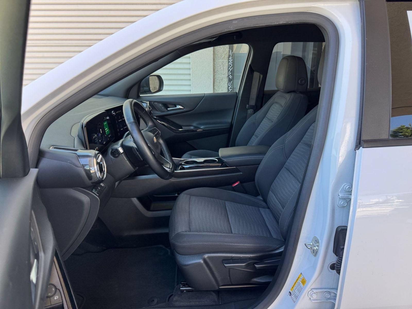 Thumbnail: 2025 Chevrolet Equinox - 27