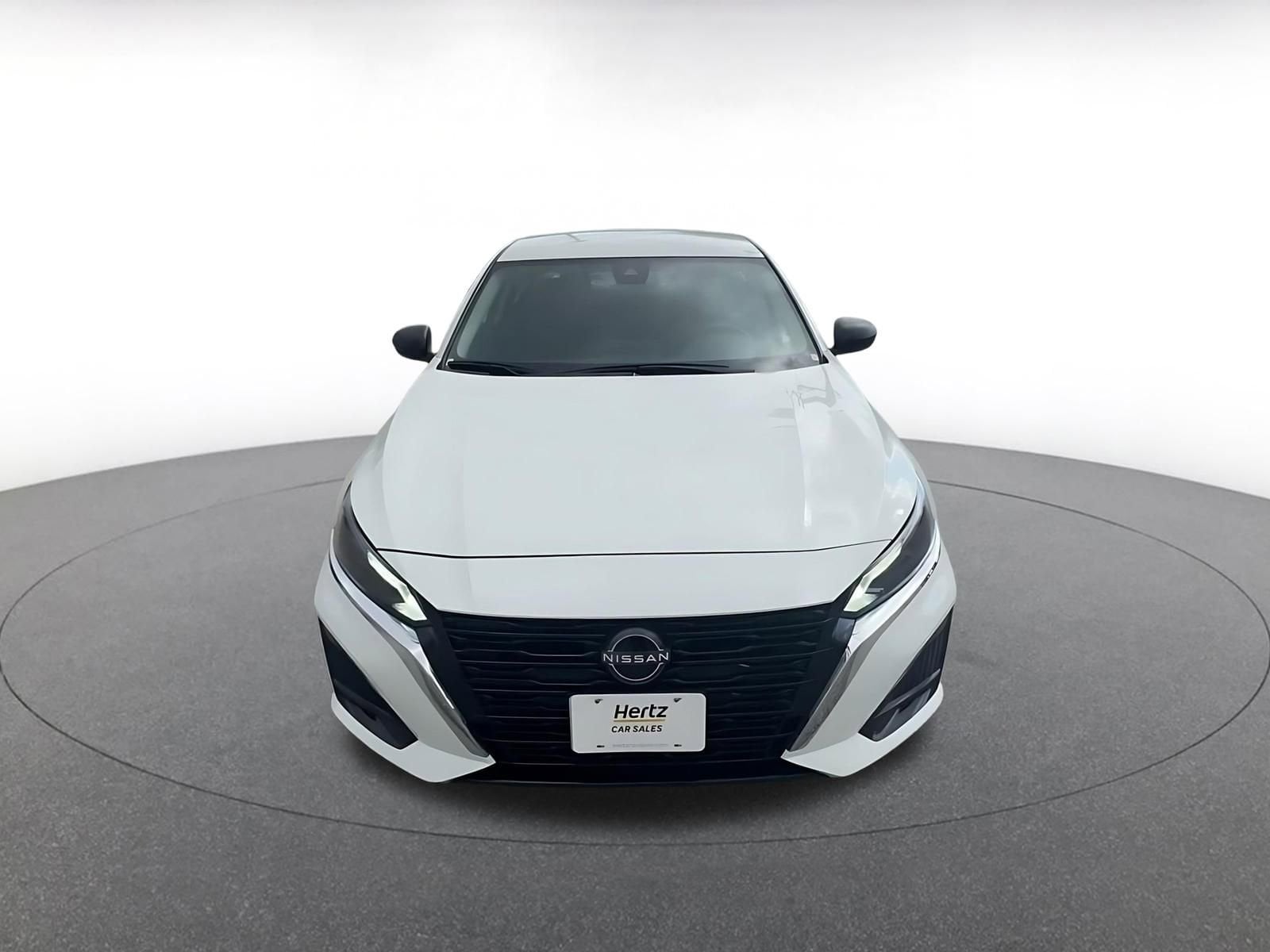 Thumbnail: 2025 Nissan Altima - 4