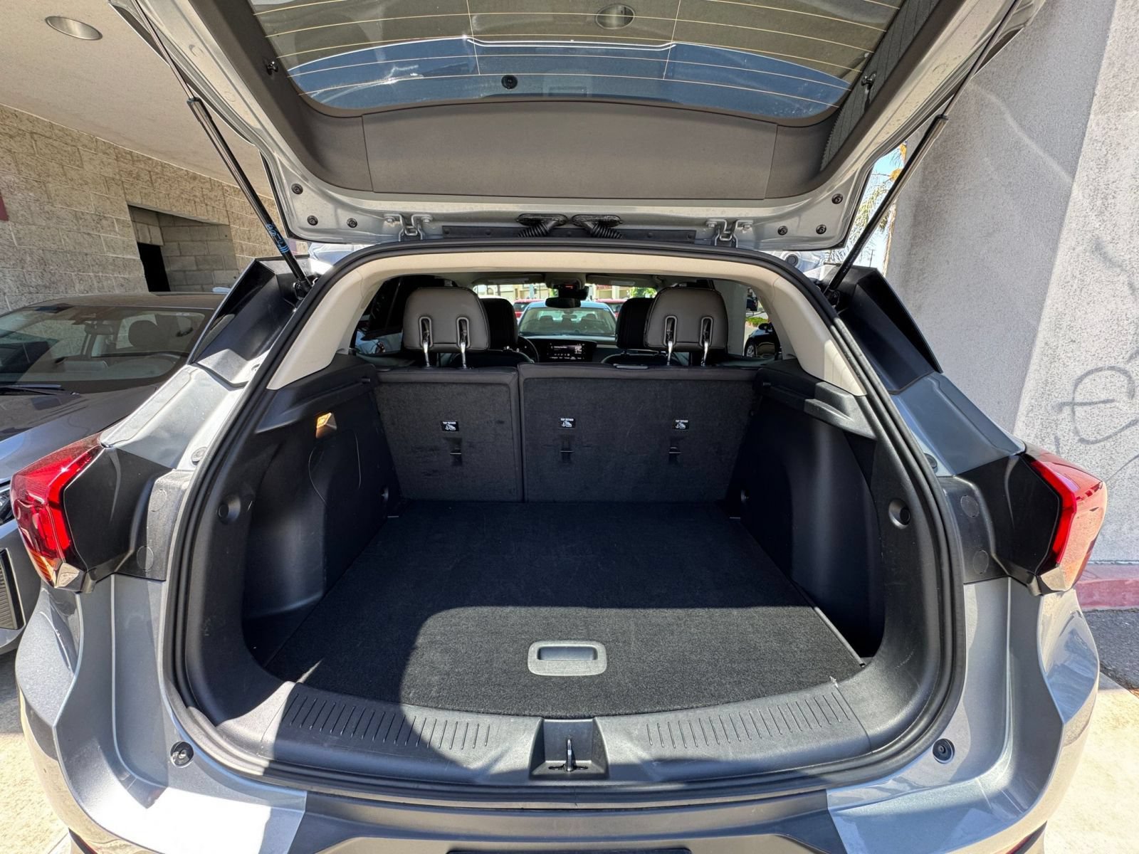 Thumbnail: 2025 Buick Encore GX - 31