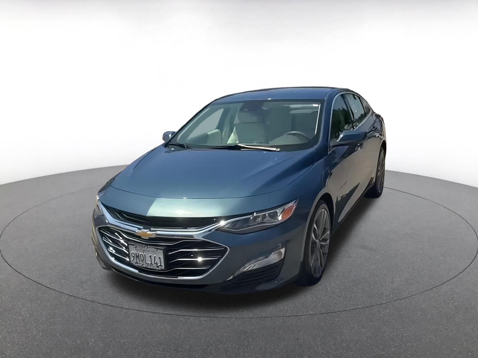 Thumbnail: 2024 Chevrolet Malibu - 4