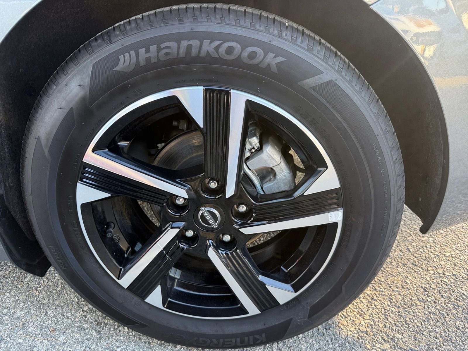 Thumbnail: 2025 Nissan Sentra - 25