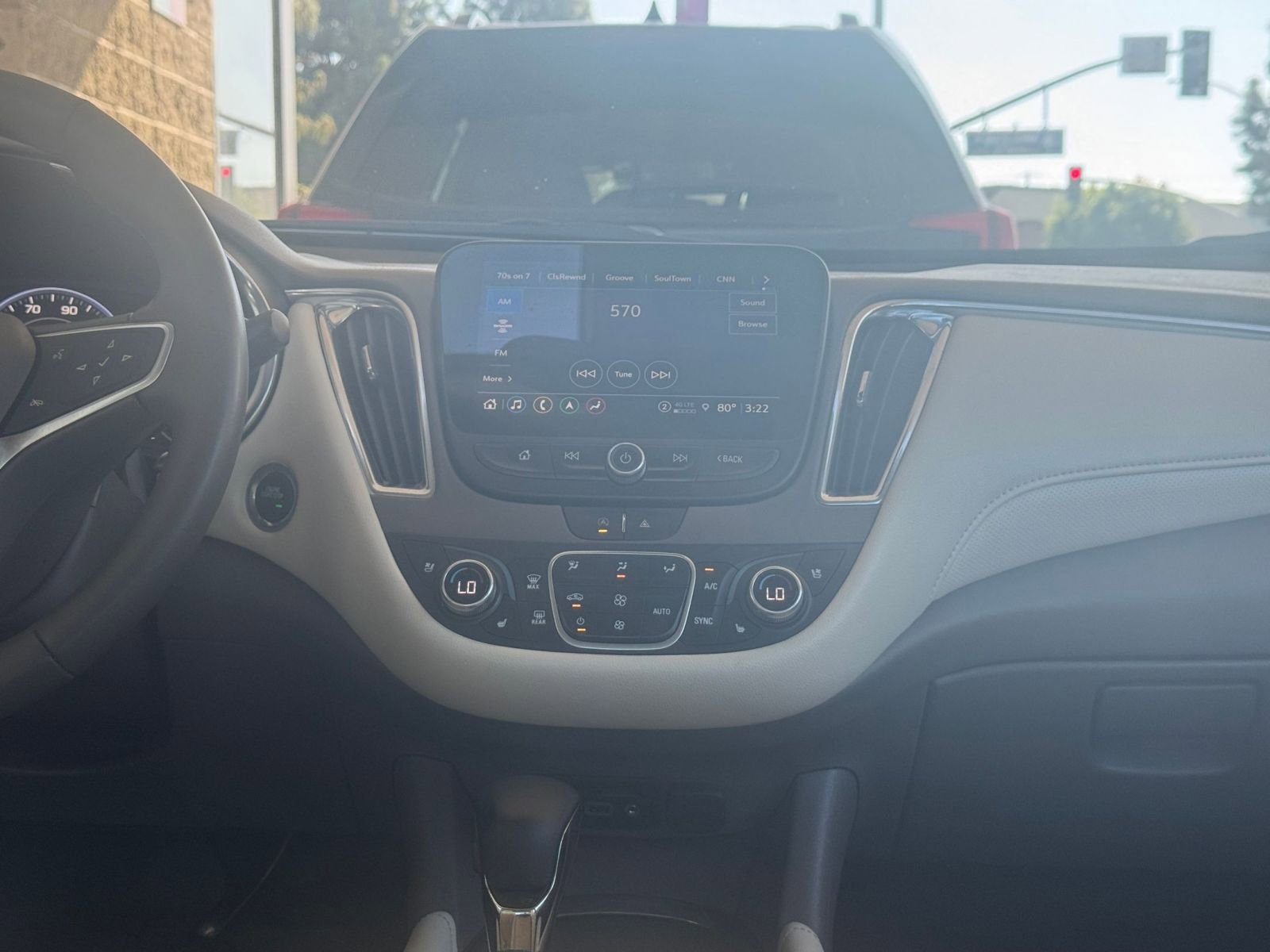 Thumbnail: 2024 Chevrolet Malibu - 21