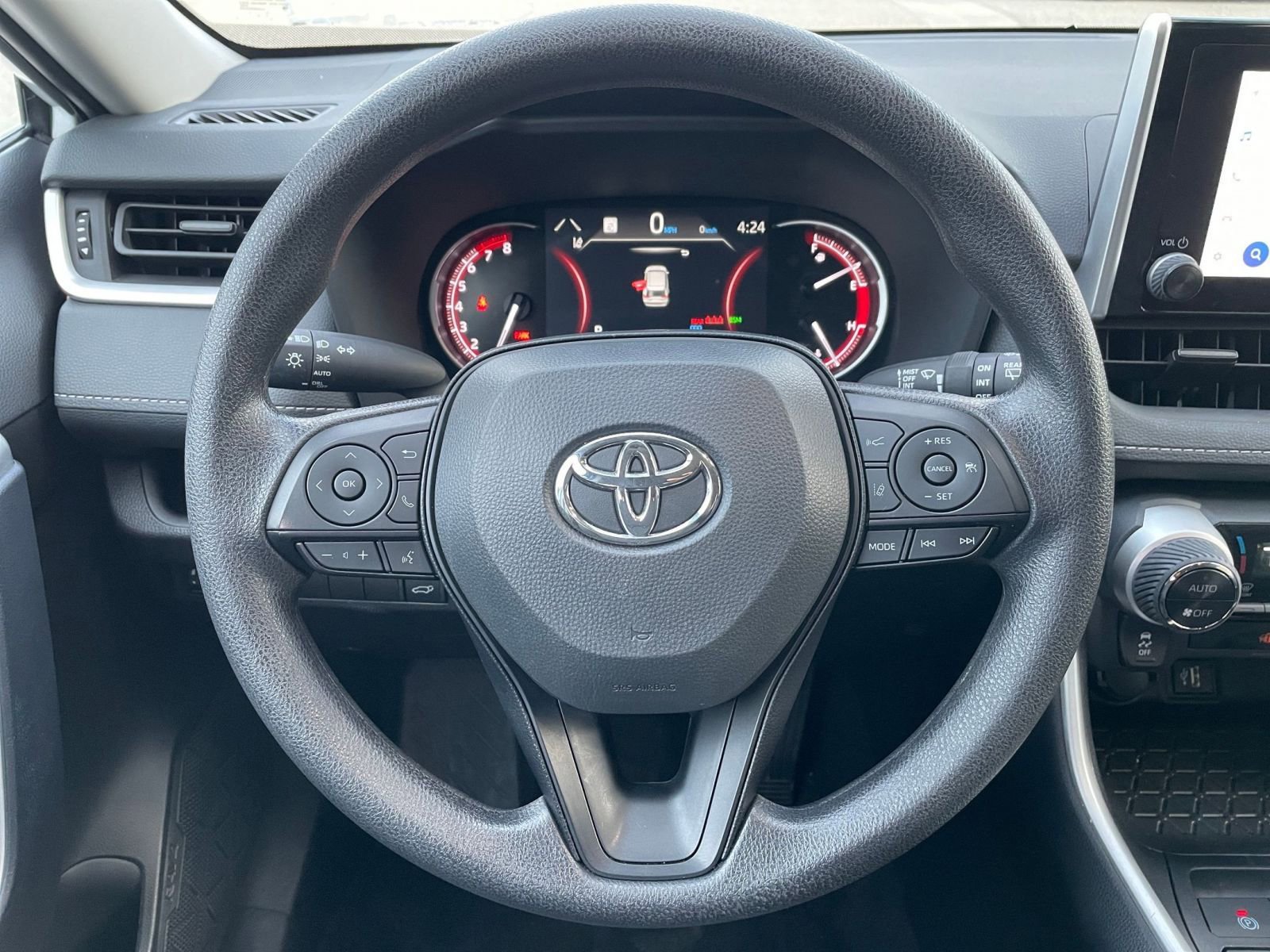 Thumbnail: 2025 Toyota RAV4 - 30