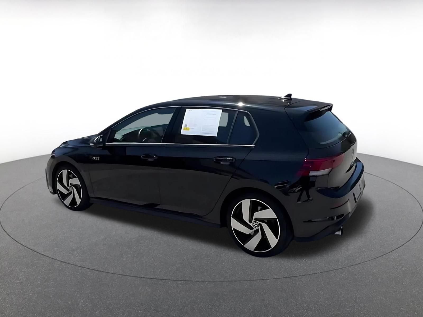Thumbnail: 2026 Volkswagen Golf - 7