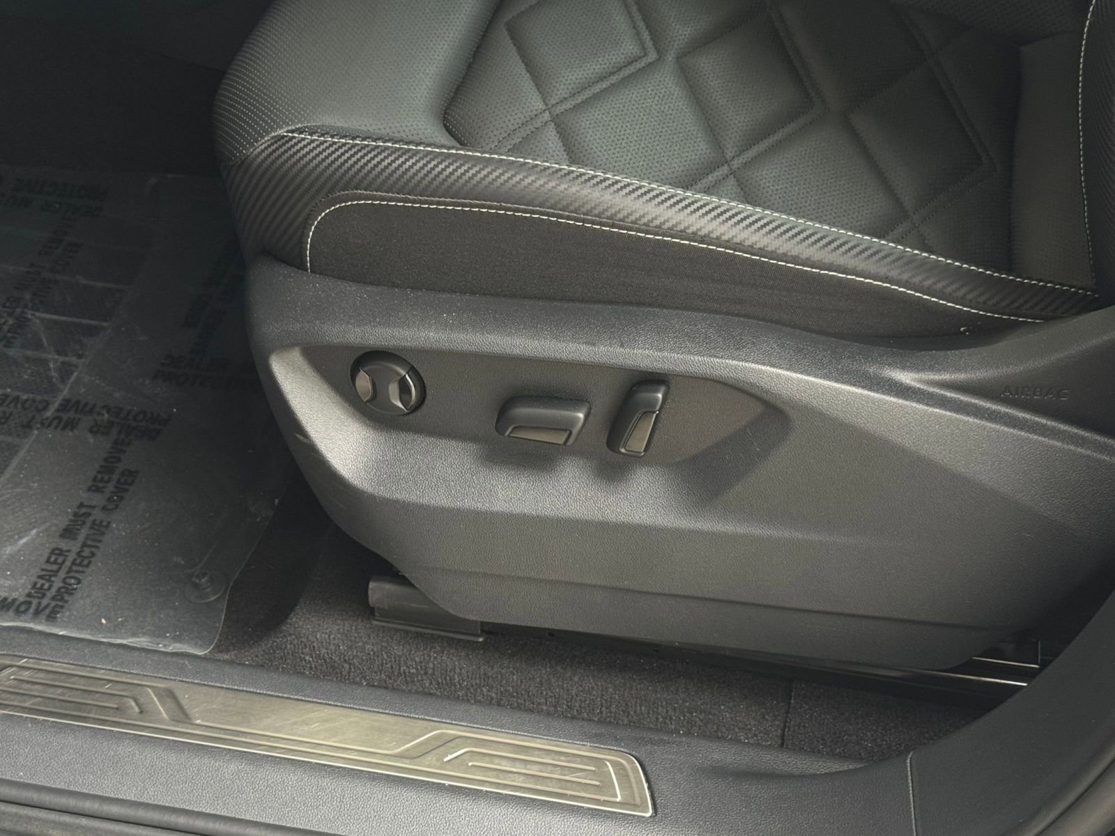 Thumbnail: 2025 Volkswagen Atlas - 23