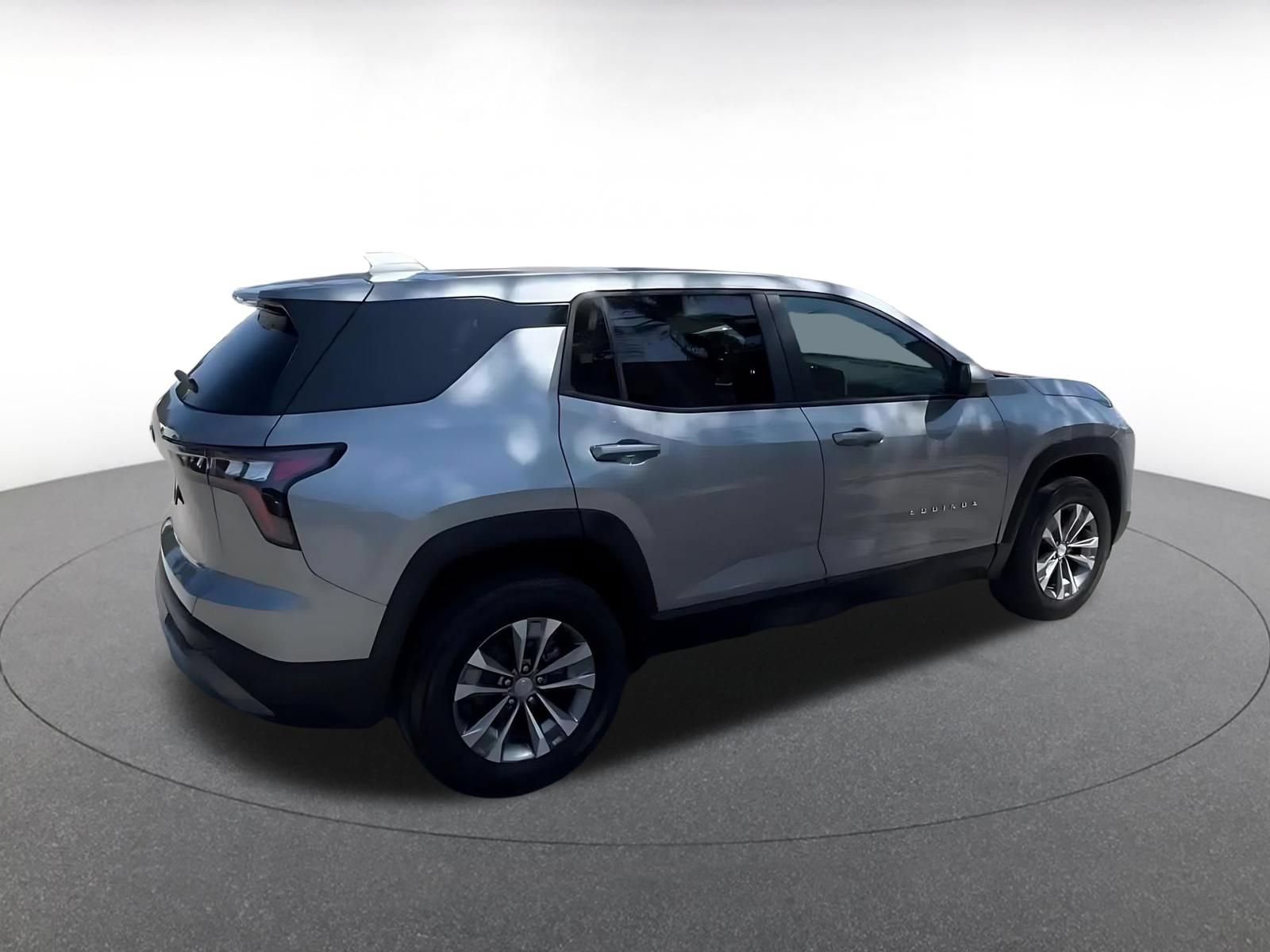 Thumbnail: 2025 Chevrolet Equinox - 15