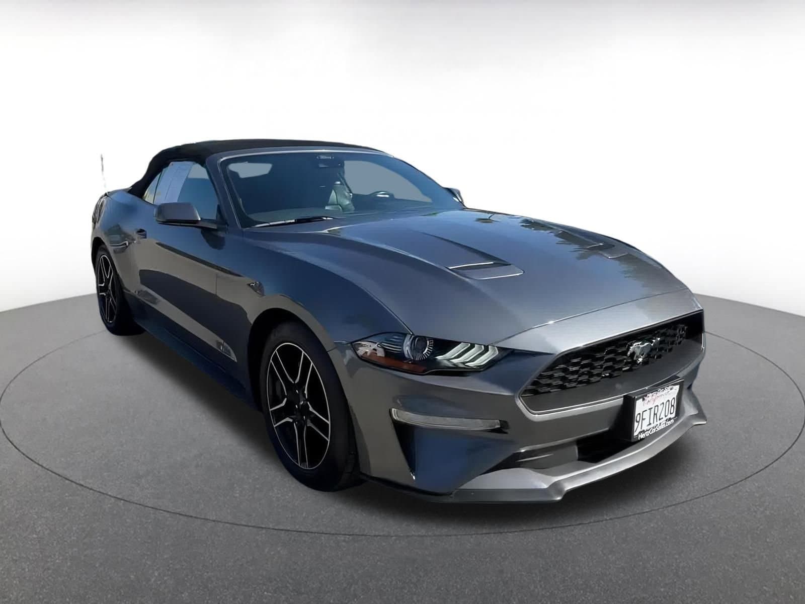 2023 Ford Mustang  3