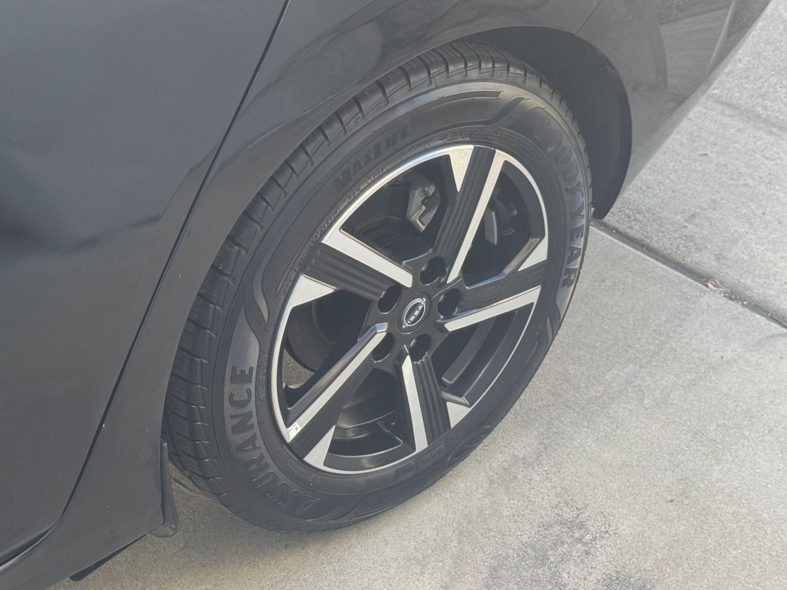 Thumbnail: 2025 Nissan Sentra - 29