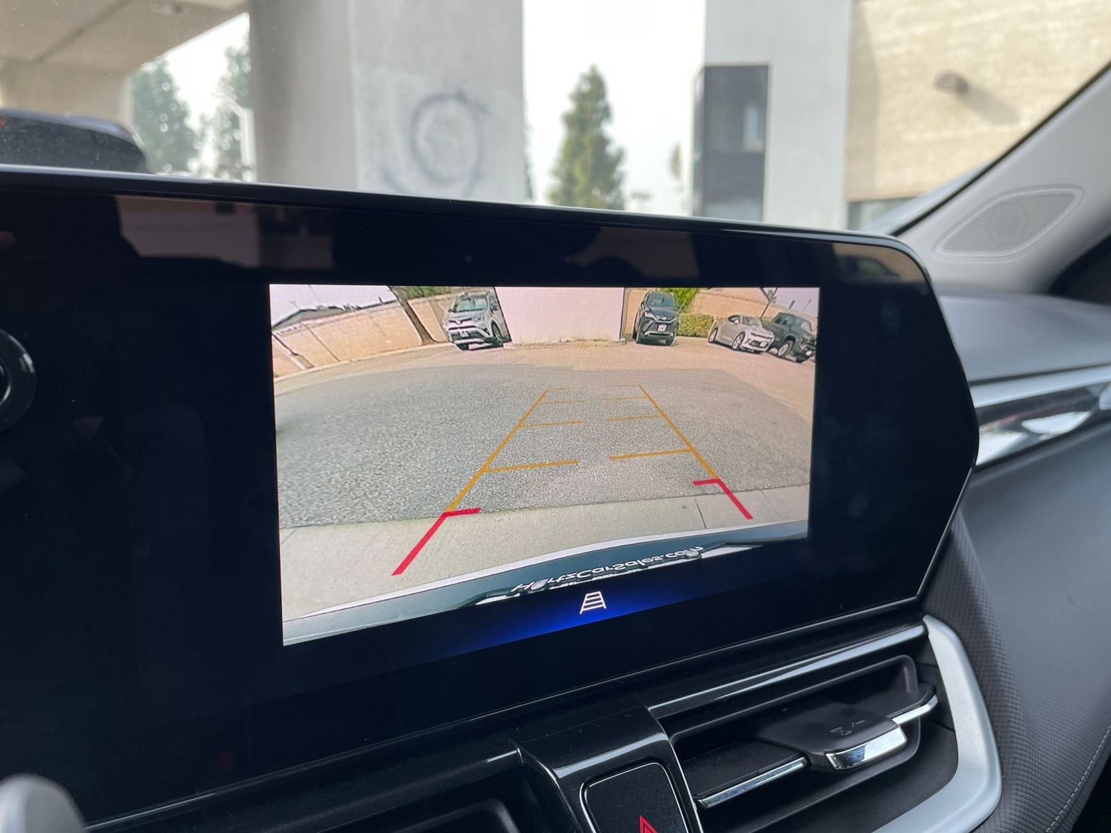 Thumbnail: 2025 Chevrolet TrailBlazer - 17