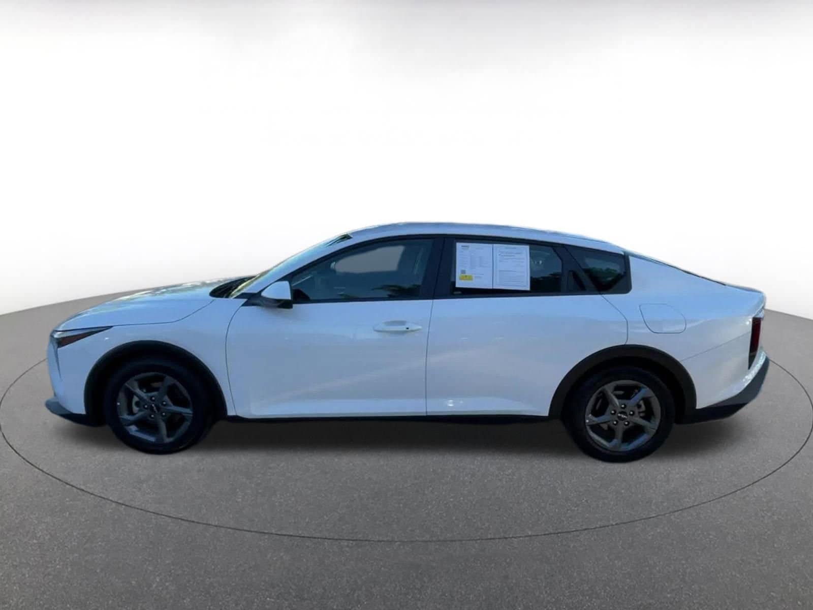 Thumbnail: 2025 Kia K4 - 9