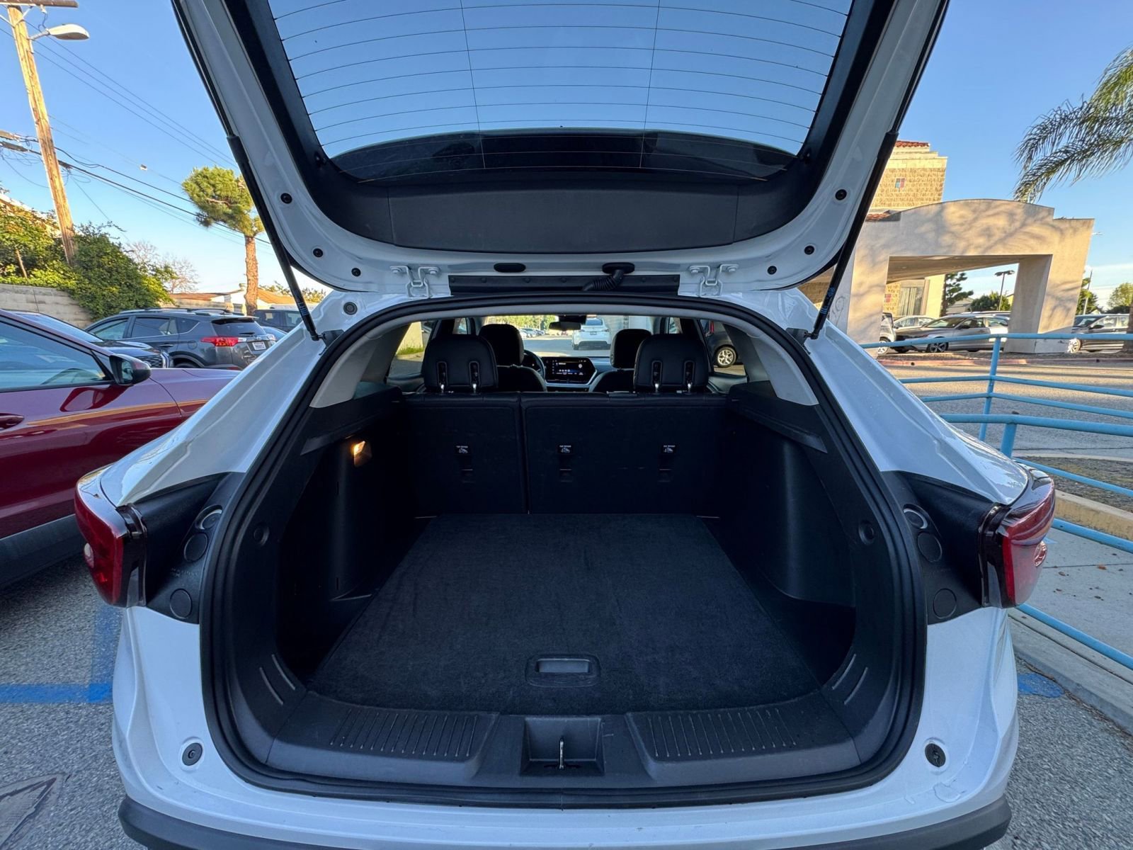 Thumbnail: 2025 Chevrolet Trax - 31