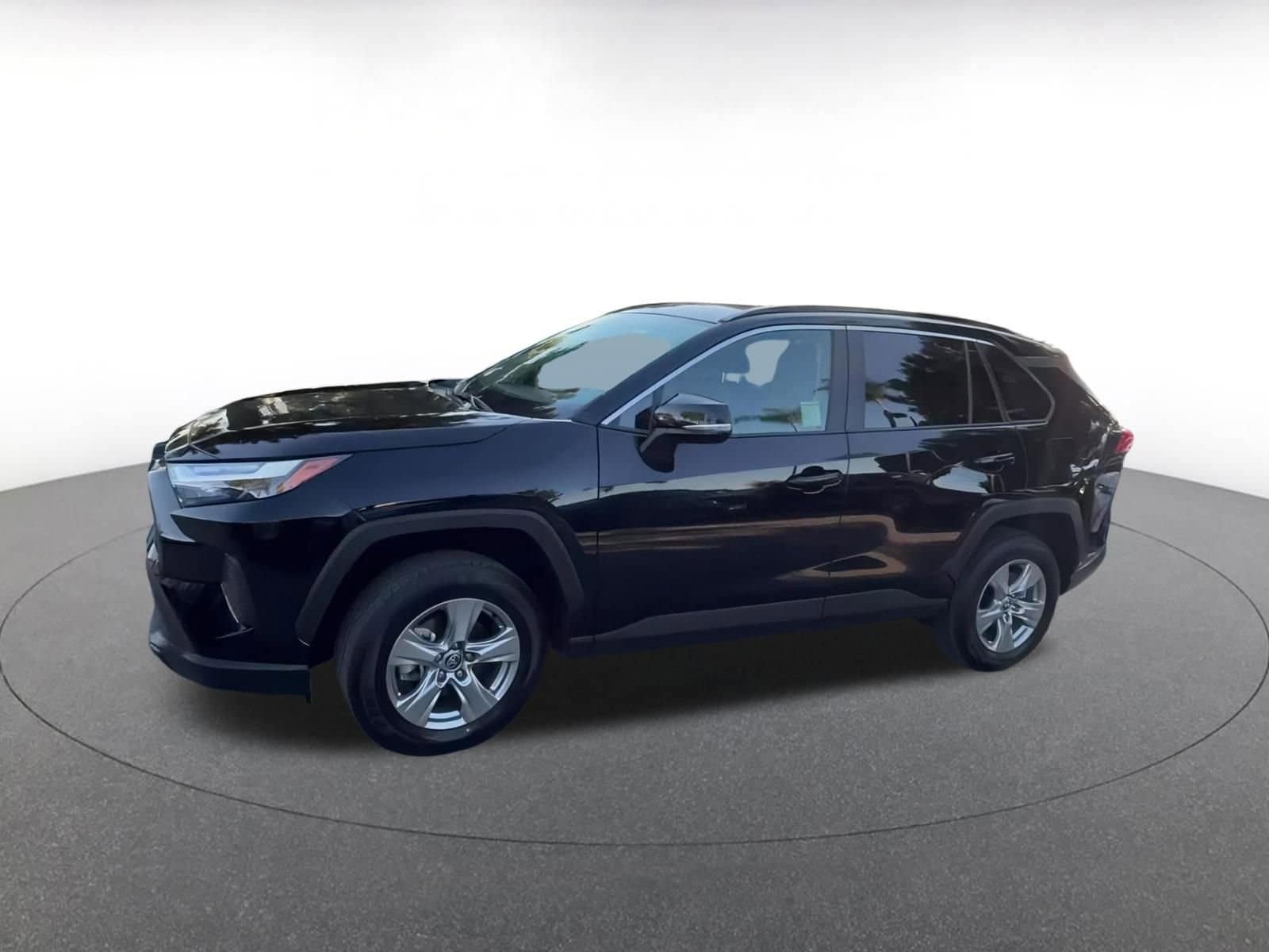 Thumbnail: 2025 Toyota RAV4 - 7