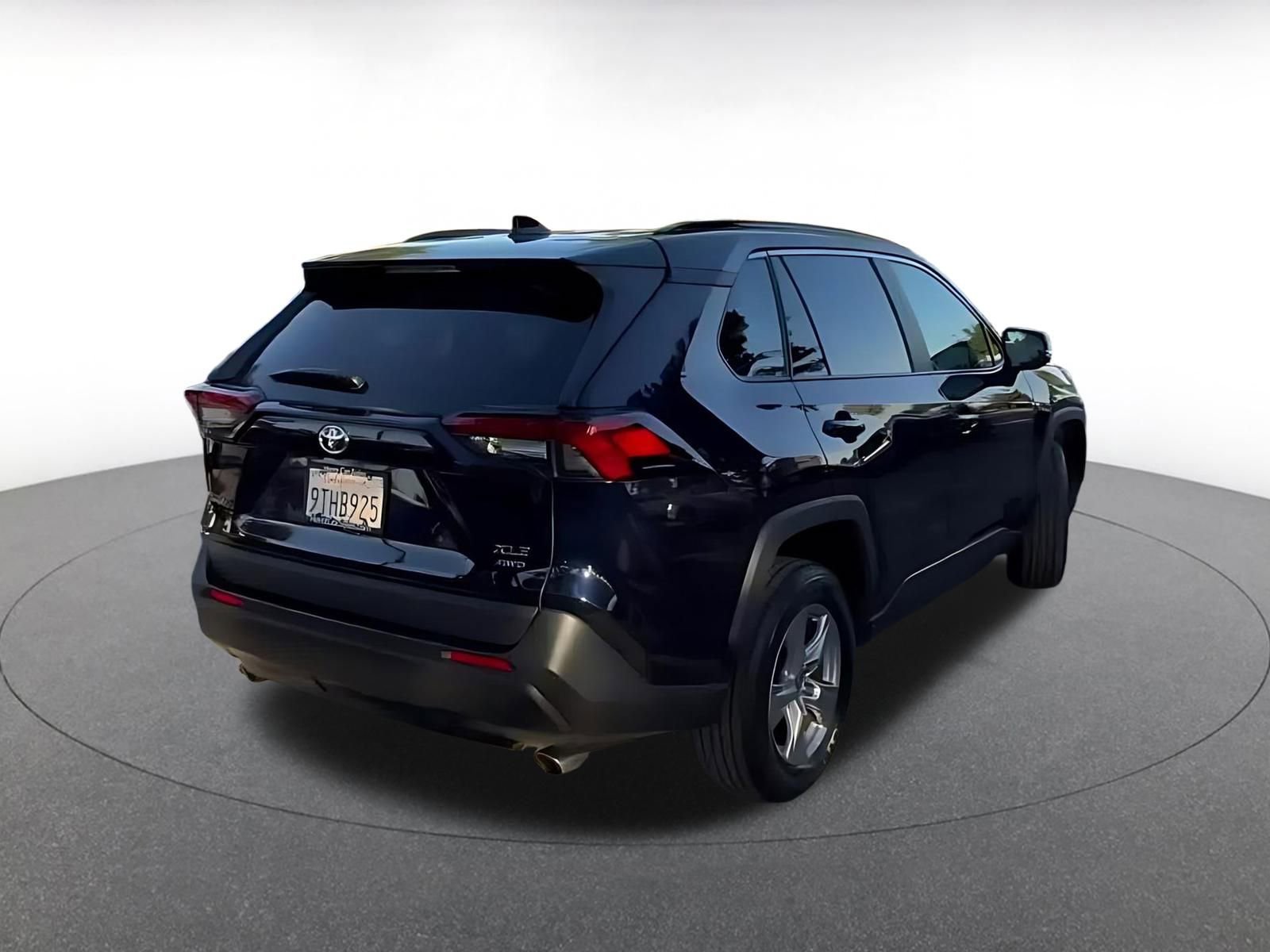 Thumbnail: 2025 Toyota RAV4 - 14