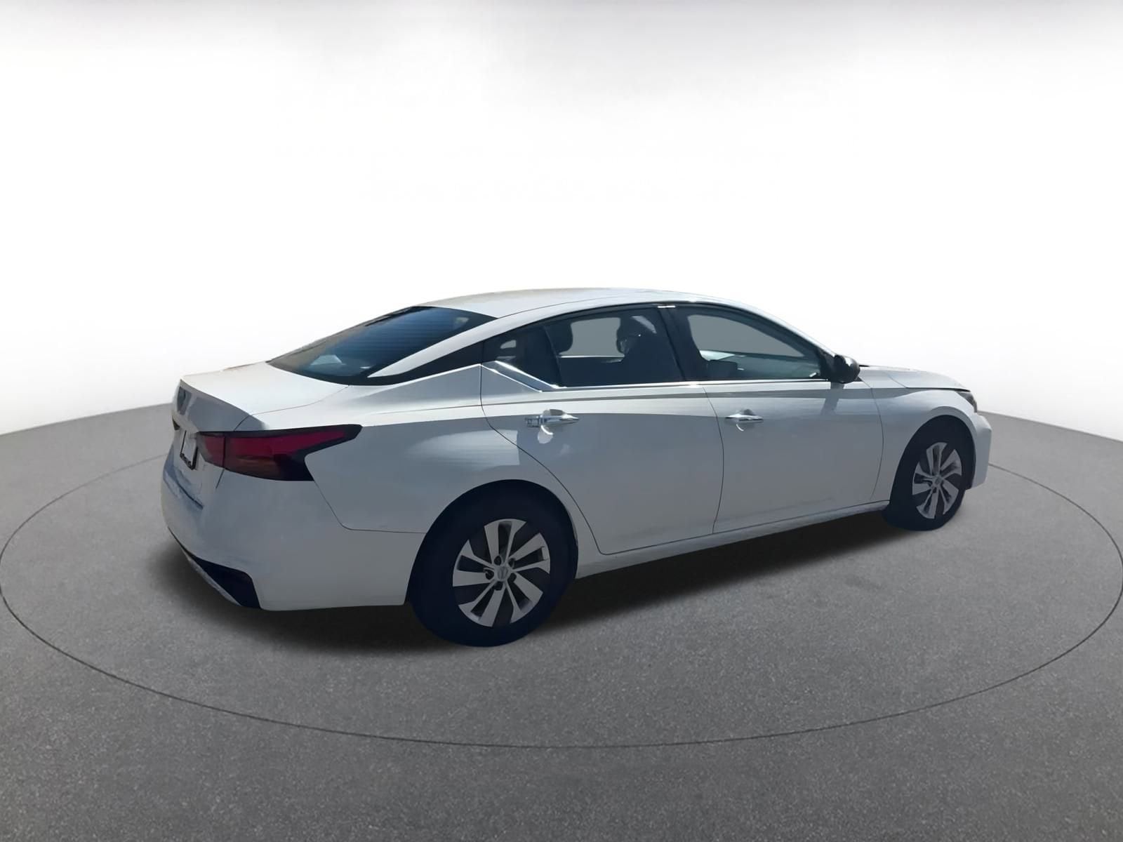 Thumbnail: 2024 Nissan Altima - 14
