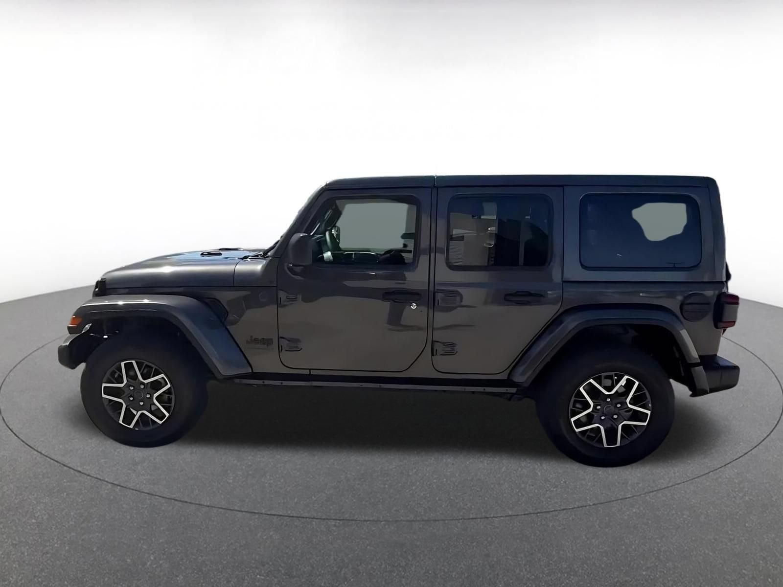 Thumbnail: 2025 Jeep Wrangler - 9