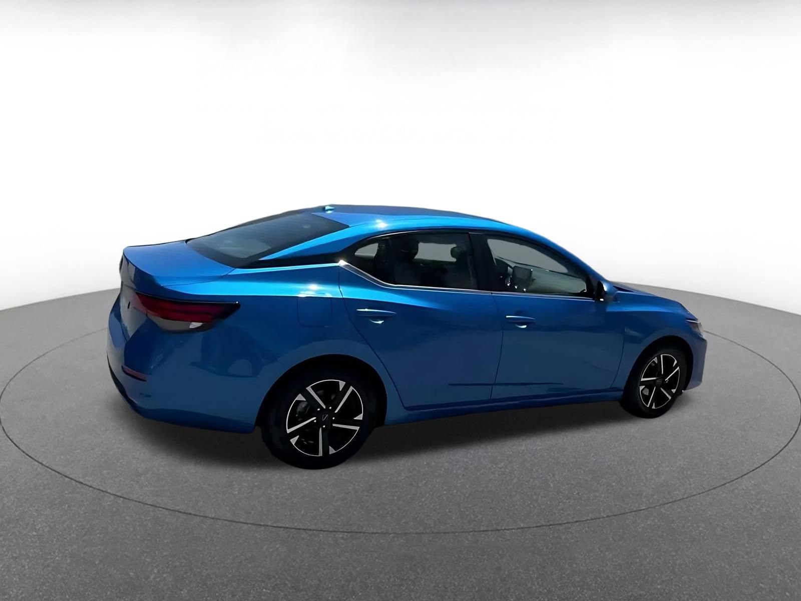 Thumbnail: 2025 Nissan Sentra - 14