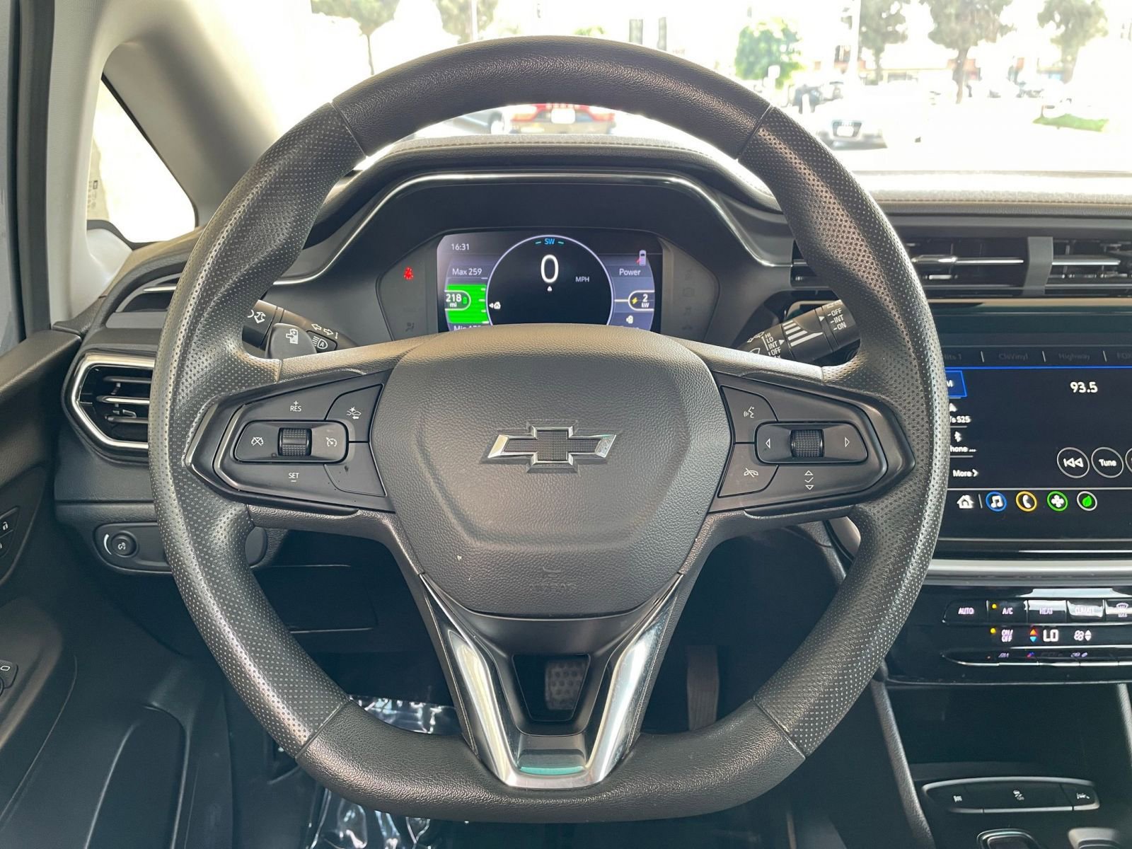 Thumbnail: 2023 Chevrolet Bolt EV - 31