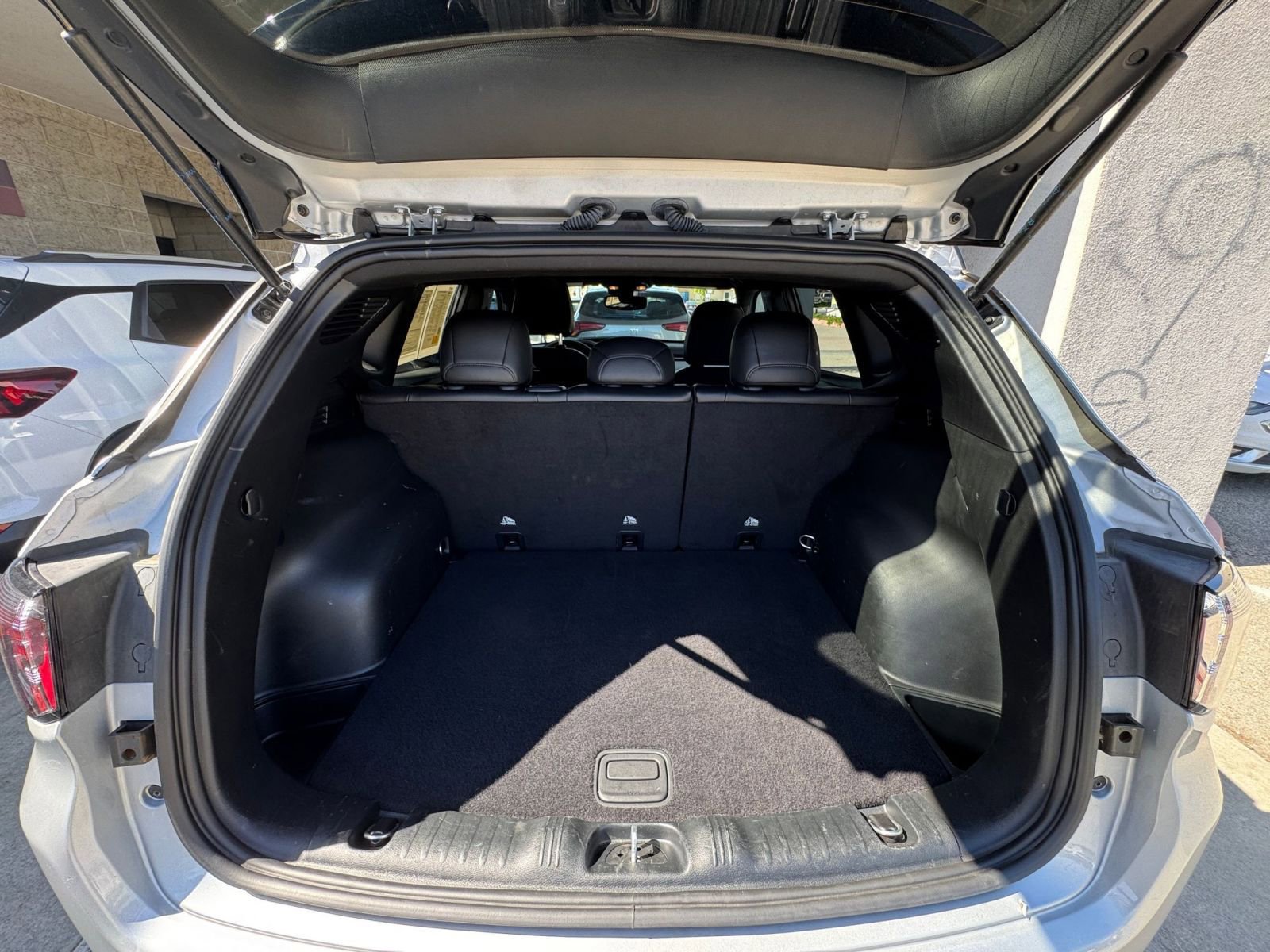 Thumbnail: 2025 Jeep Compass - 32