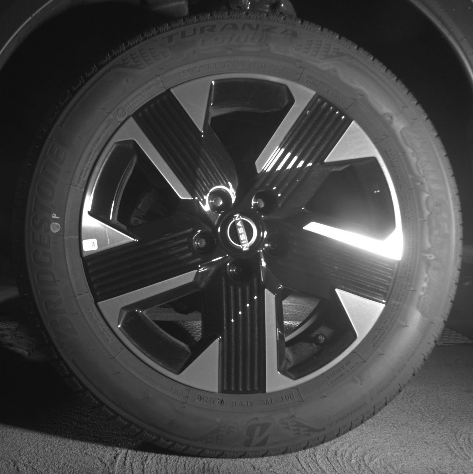 Thumbnail: 2026 Nissan Kicks - 17