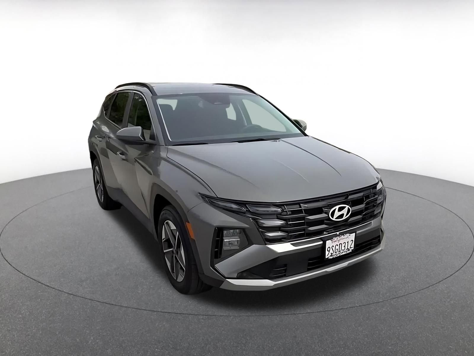 Thumbnail: 2025 Hyundai Tucson - 3