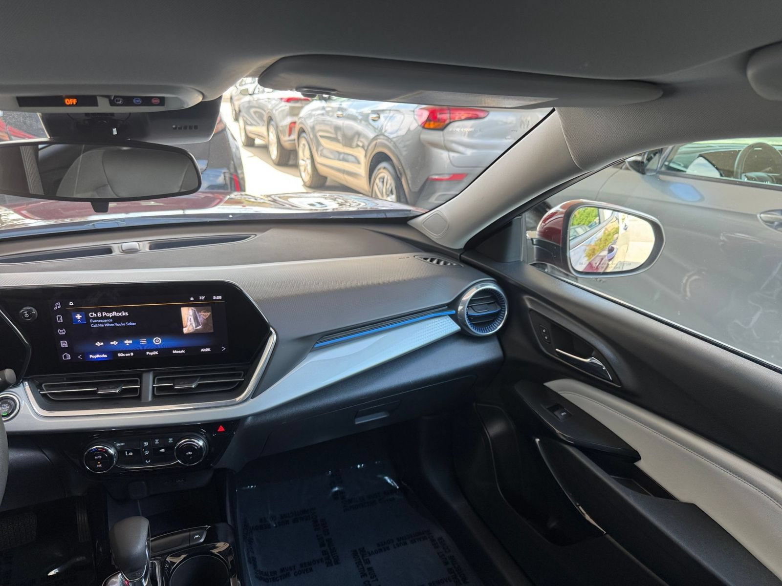 Thumbnail: 2025 Chevrolet Trax - 34