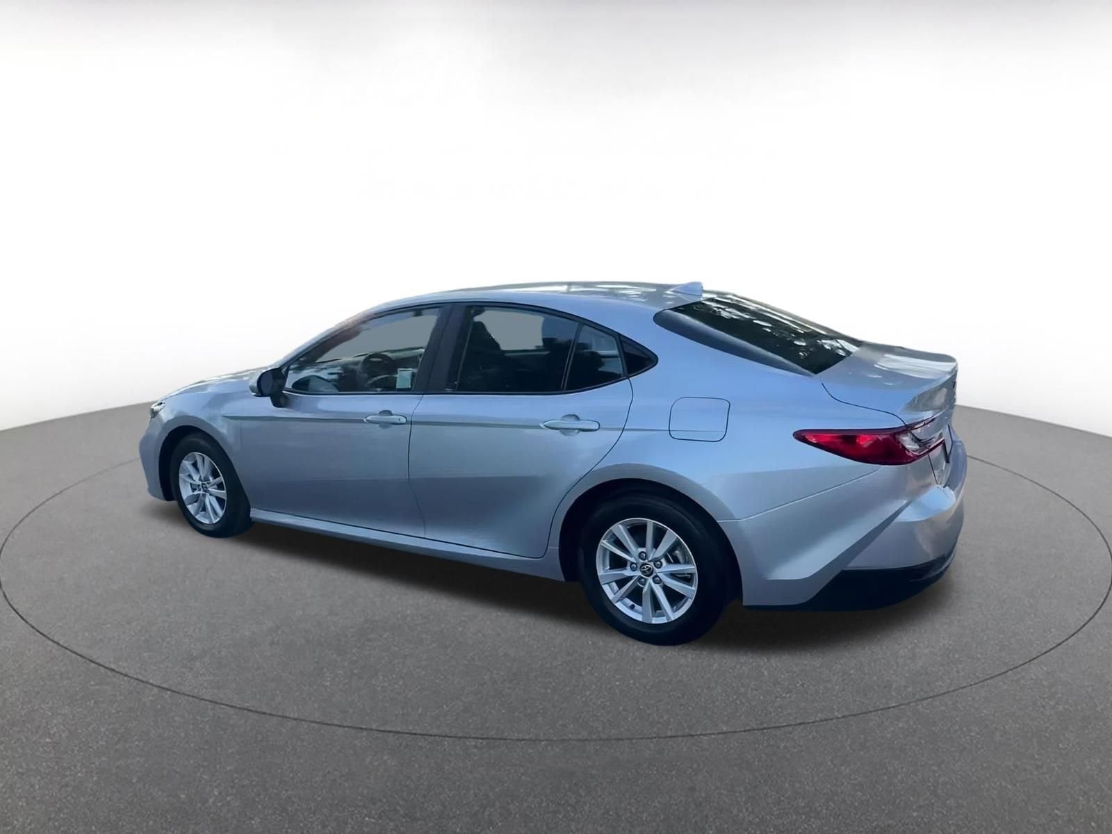 Thumbnail: 2025 Toyota Camry - 10